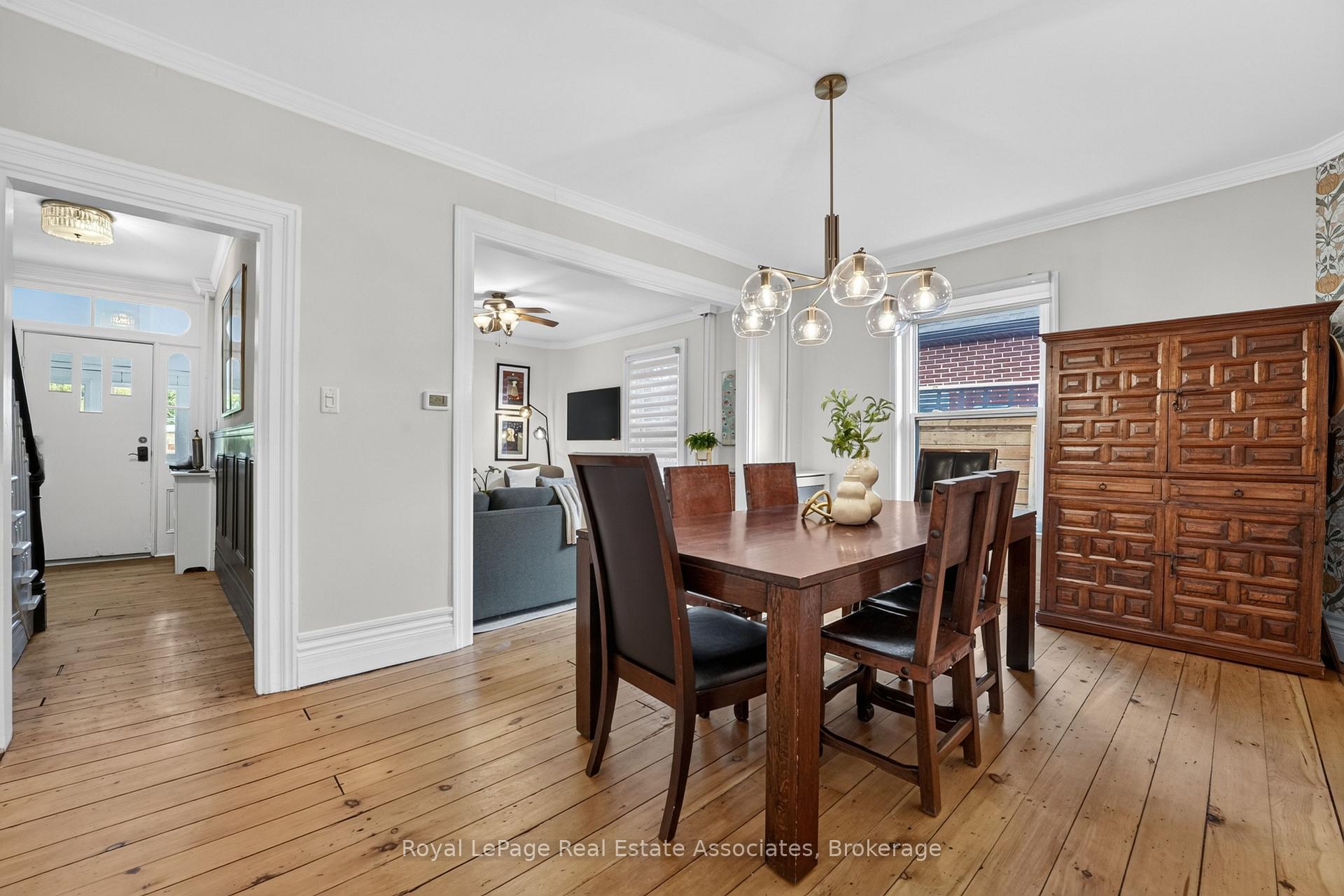 Photo 12 of 15 Charles Street, Halton Hills, Georgetown — HOMEH