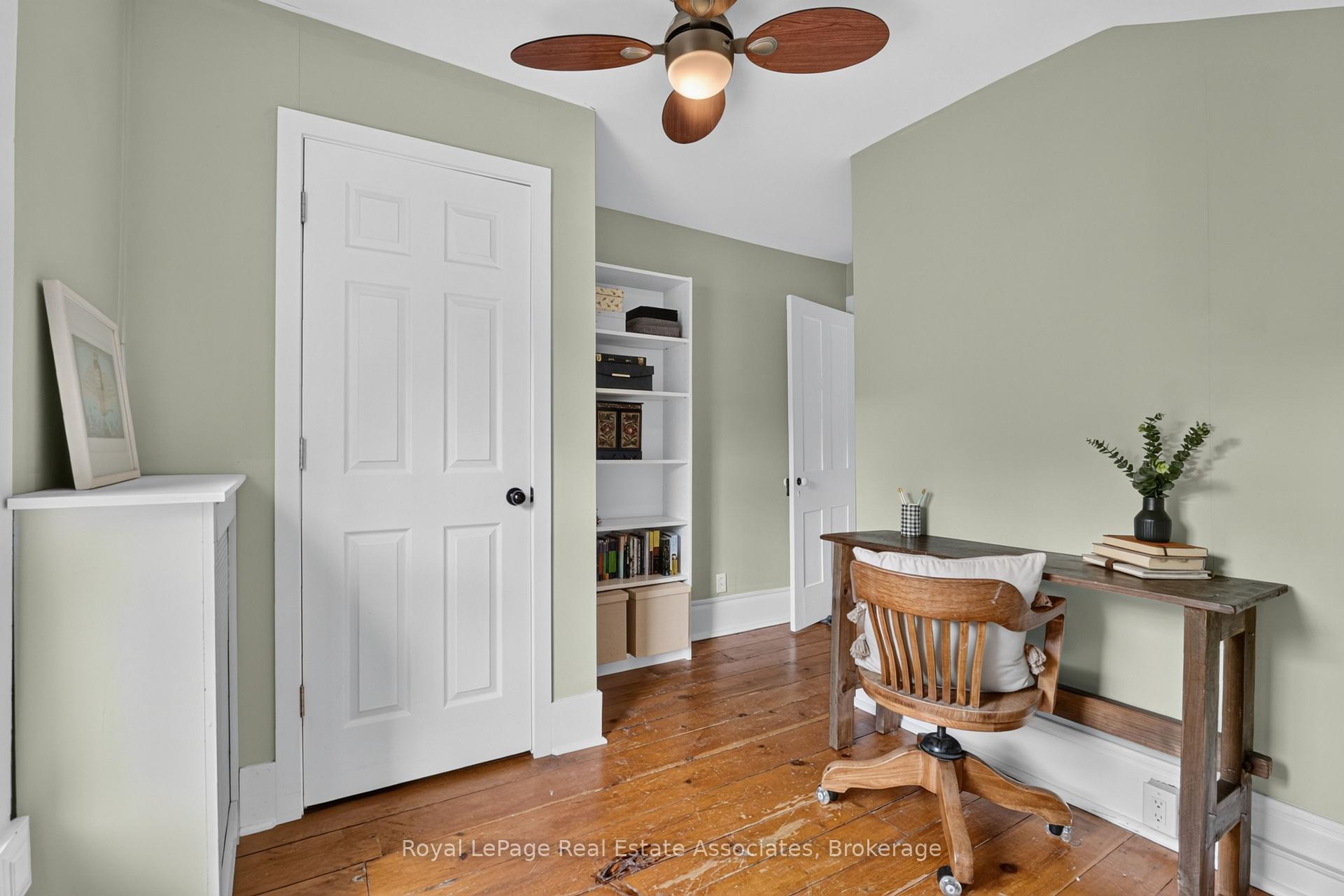 Photo 38 of 15 Charles Street, Halton Hills, Georgetown — HOMEH