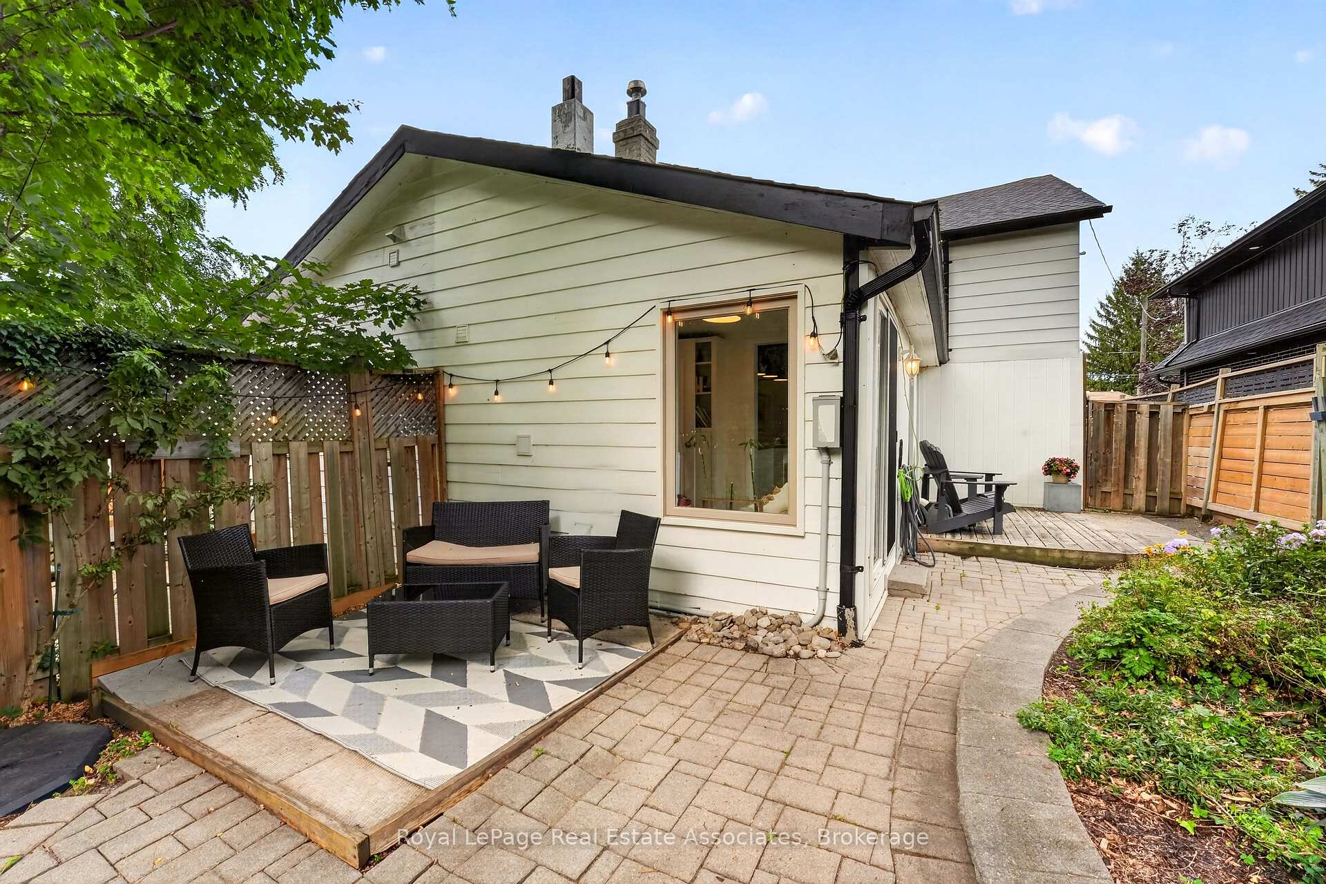 Photo 45 of 15 Charles Street, Halton Hills, Georgetown — HOMEH