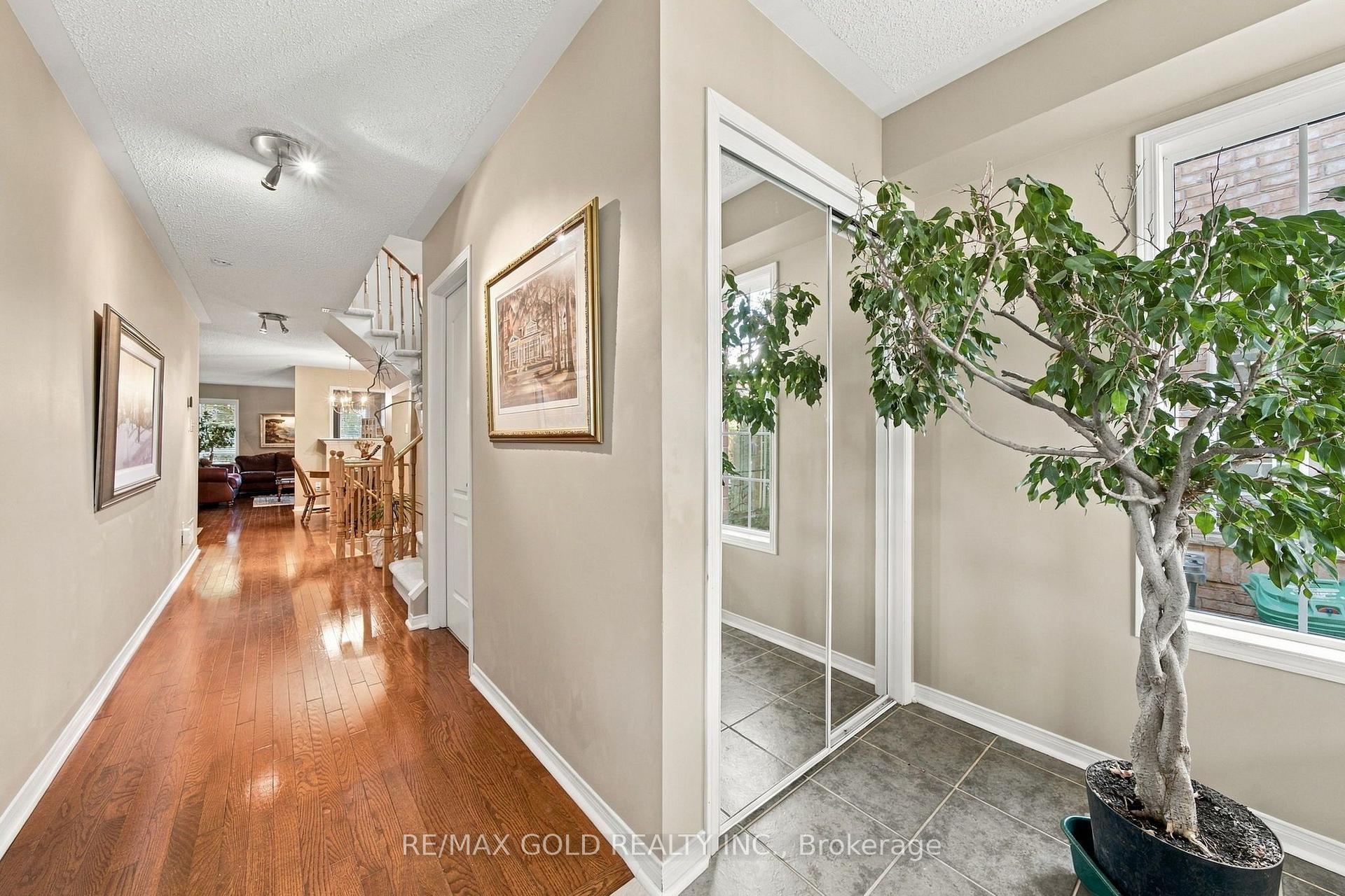 Photo 5 of 3932 Talias Crescent, Mississauga, Churchill Meadows — HOMEH