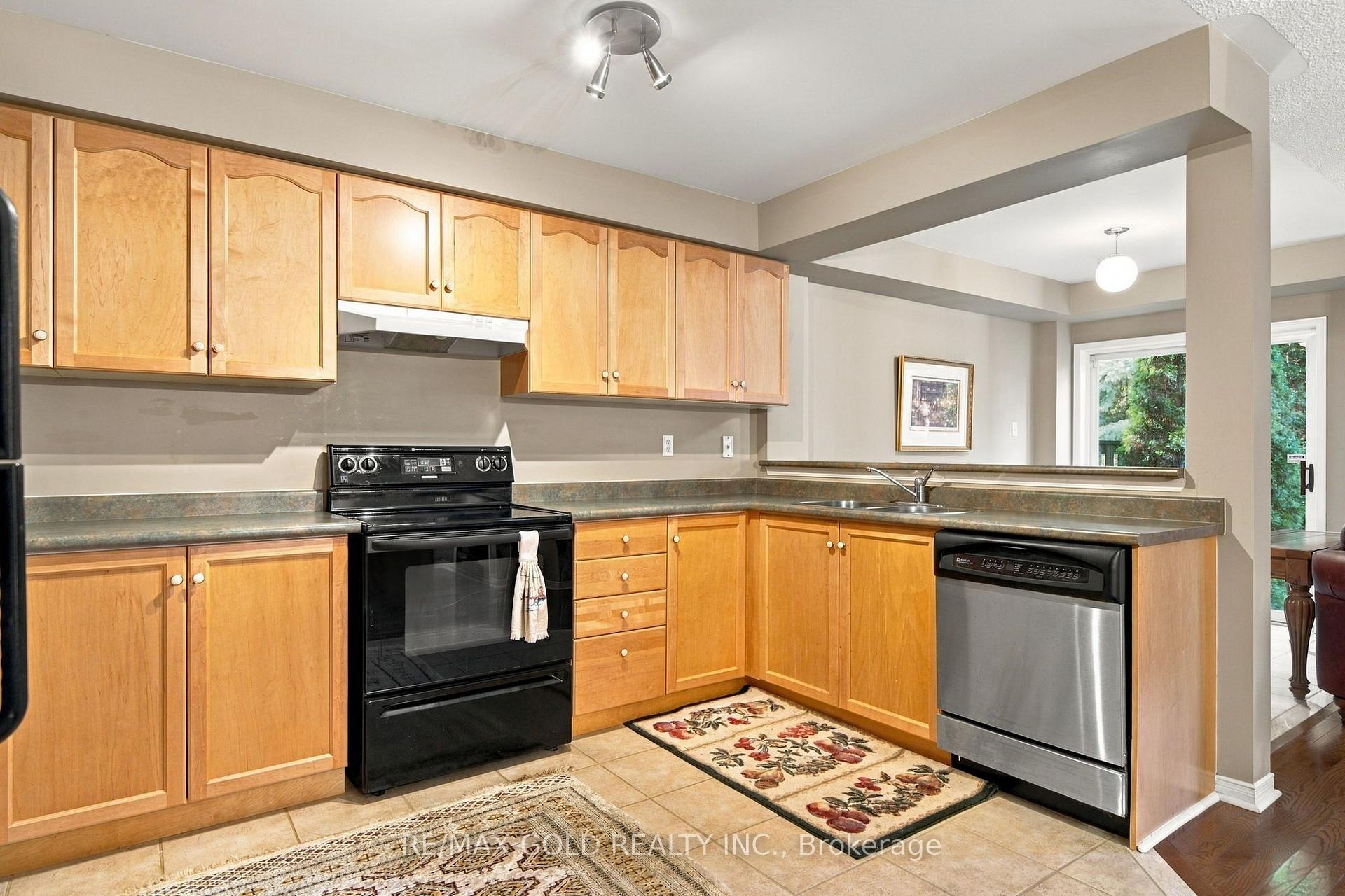 Photo 9 of 3932 Talias Crescent, Mississauga, Churchill Meadows — HOMEH