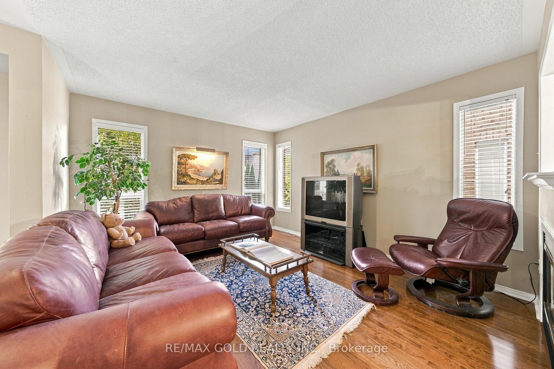 Photo 14 of 3932 Talias Crescent, Mississauga, Churchill Meadows — HOMEH