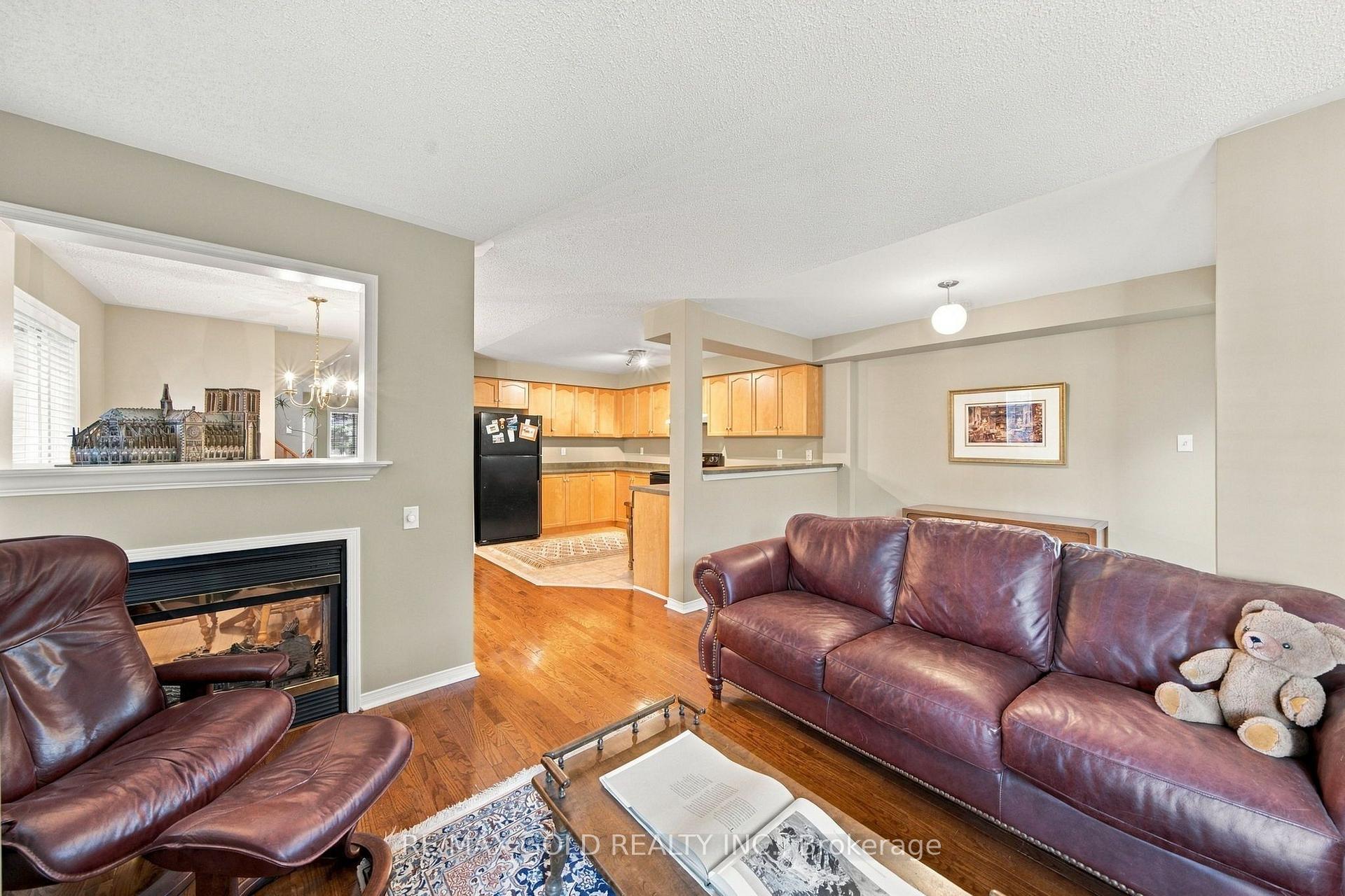 Photo 16 of 3932 Talias Crescent, Mississauga, Churchill Meadows — HOMEH