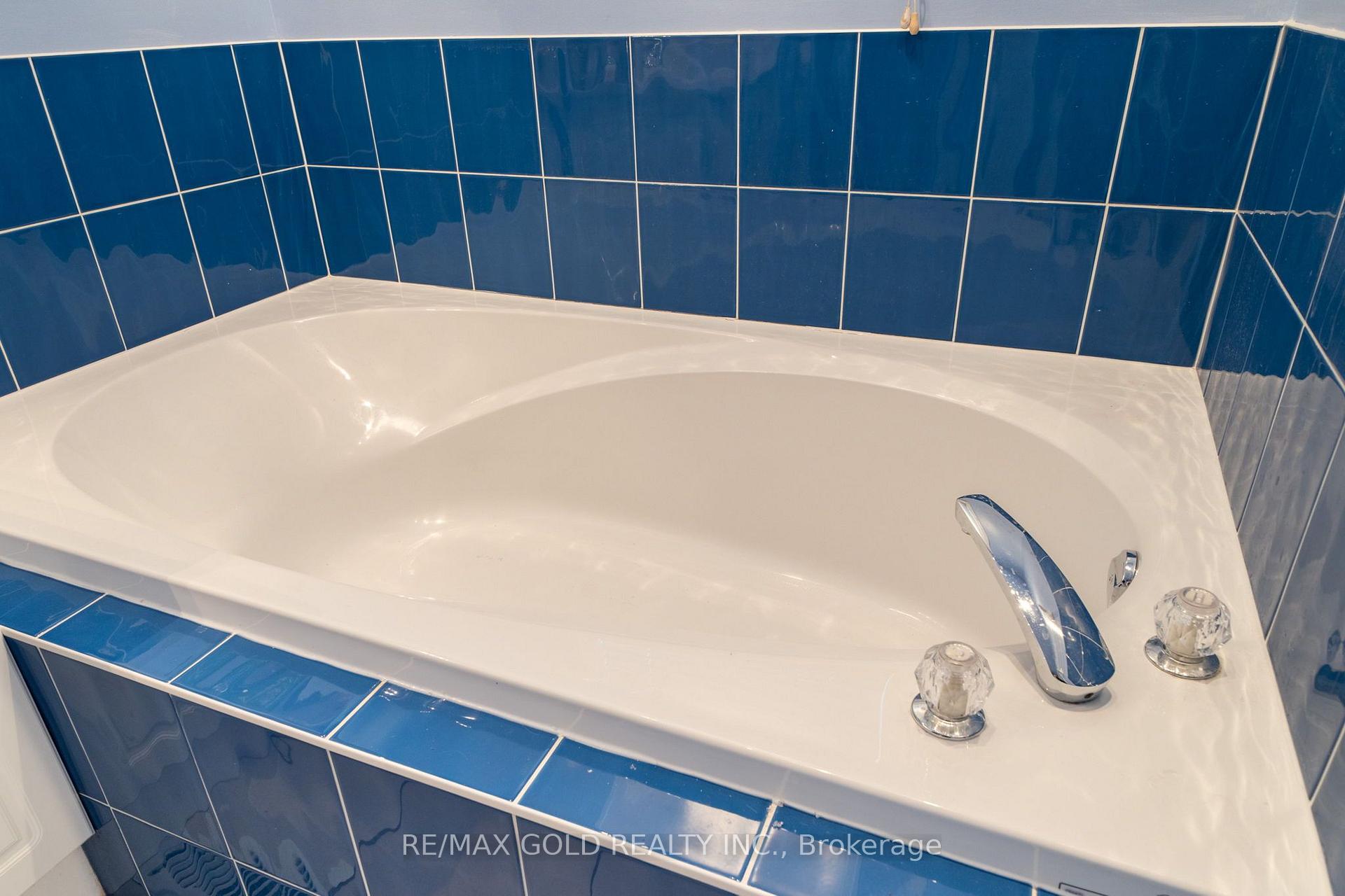 Photo 26 of 3932 Talias Crescent, Mississauga, Churchill Meadows — HOMEH