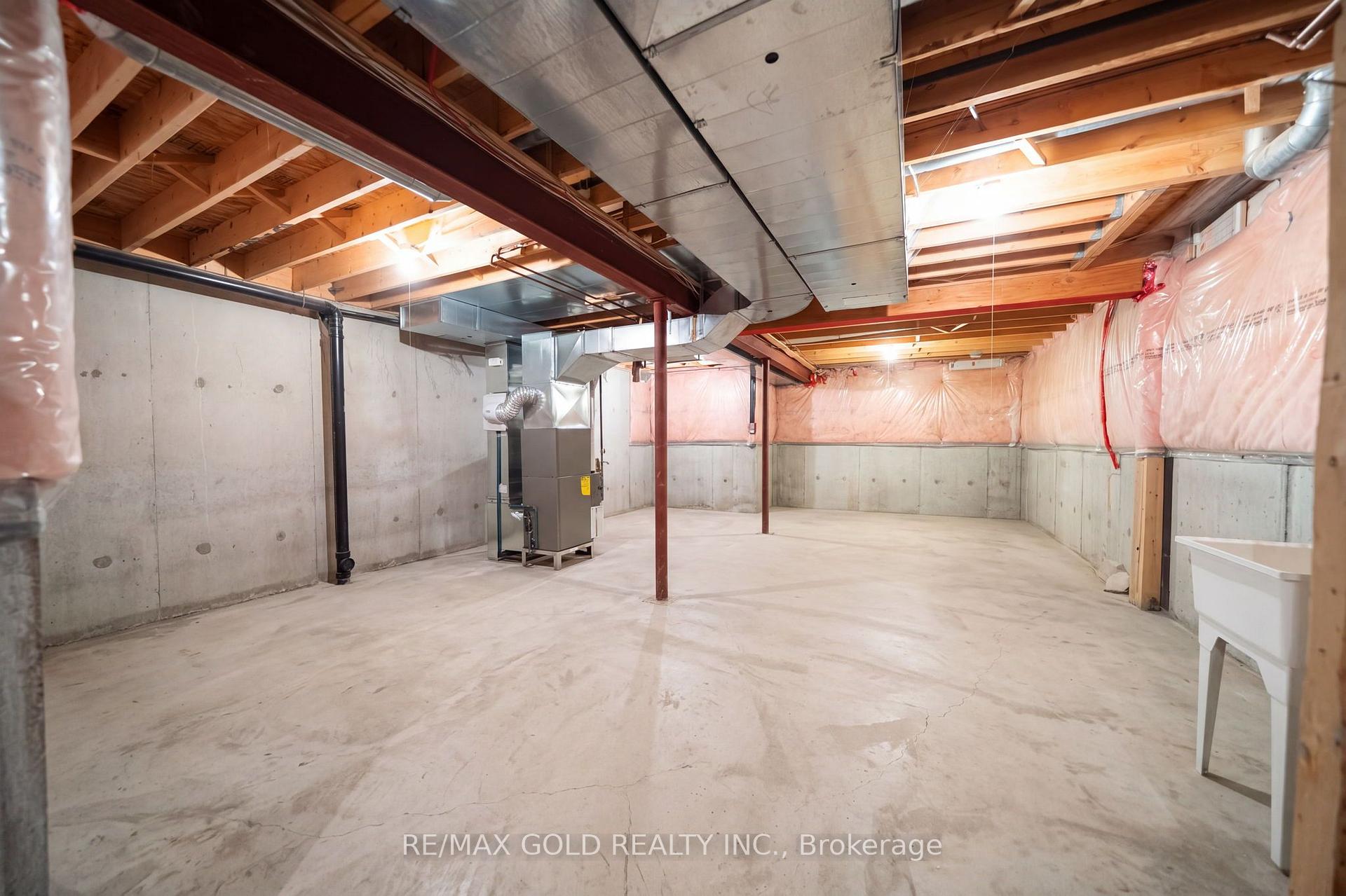 Photo 40 of 3932 Talias Crescent, Mississauga, Churchill Meadows — HOMEH