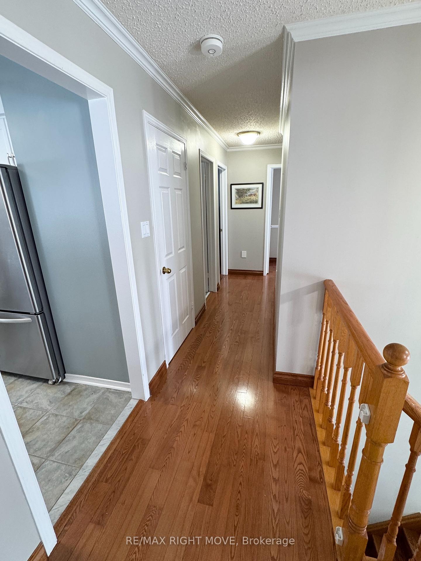 Photo 12 of 15 Watson Court, Orillia — HOMEH