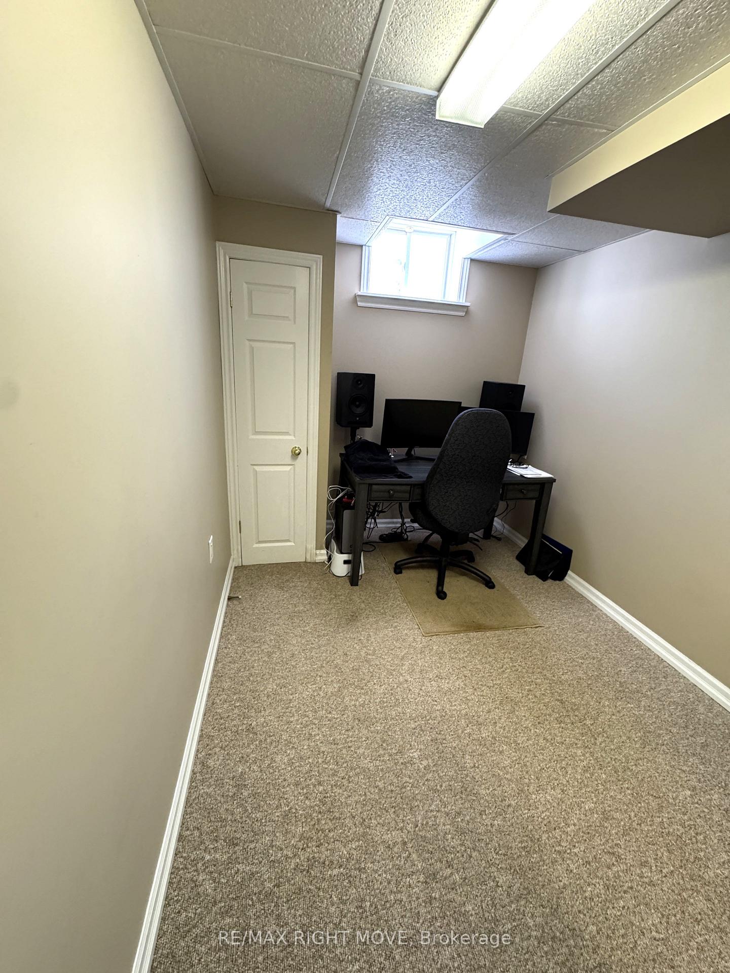 Photo 20 of 15 Watson Court, Orillia — HOMEH