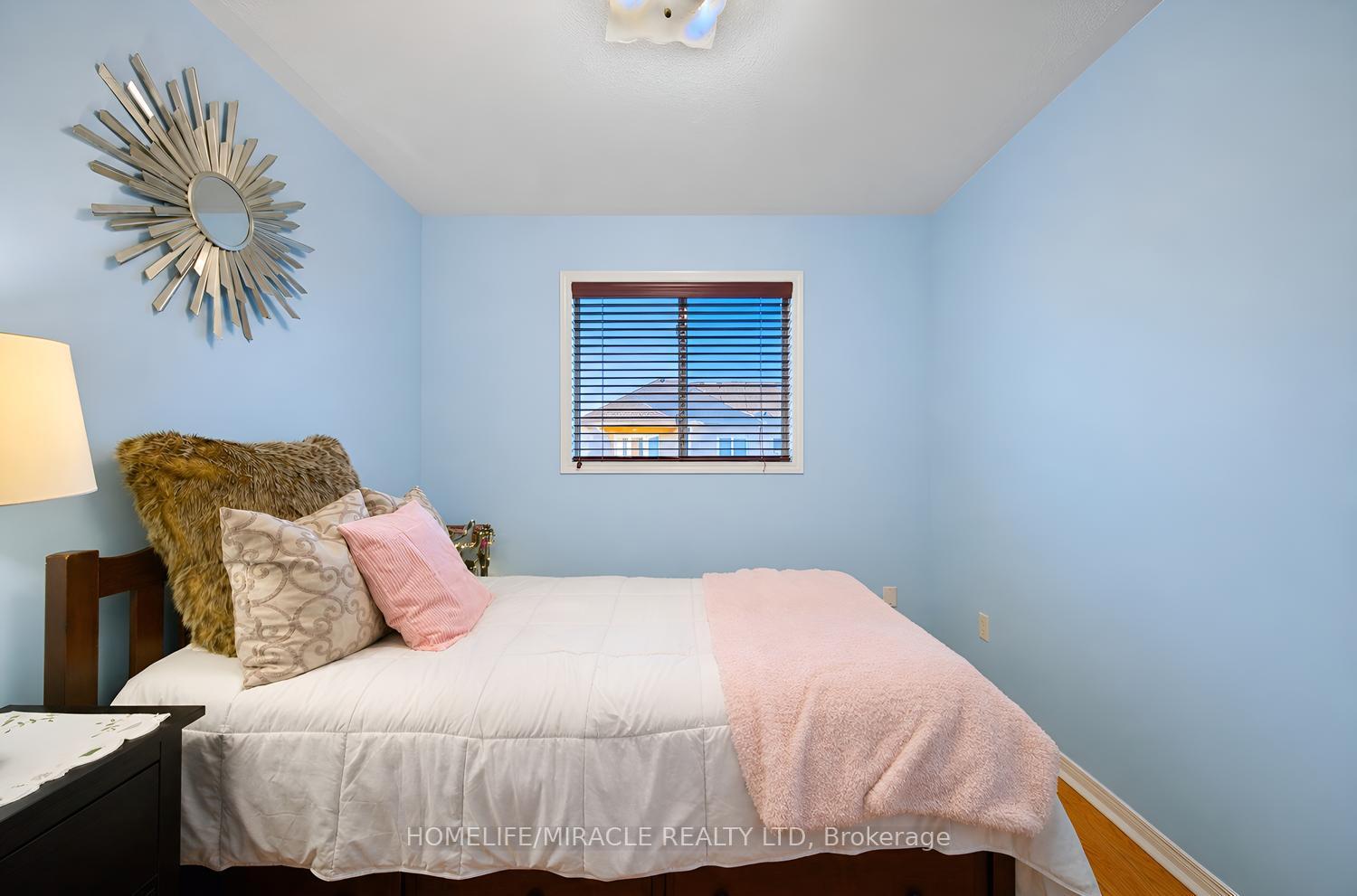Photo 15 of 54 Starhill Crescent, Brampton, Sandringham-Wellington — HOMEH