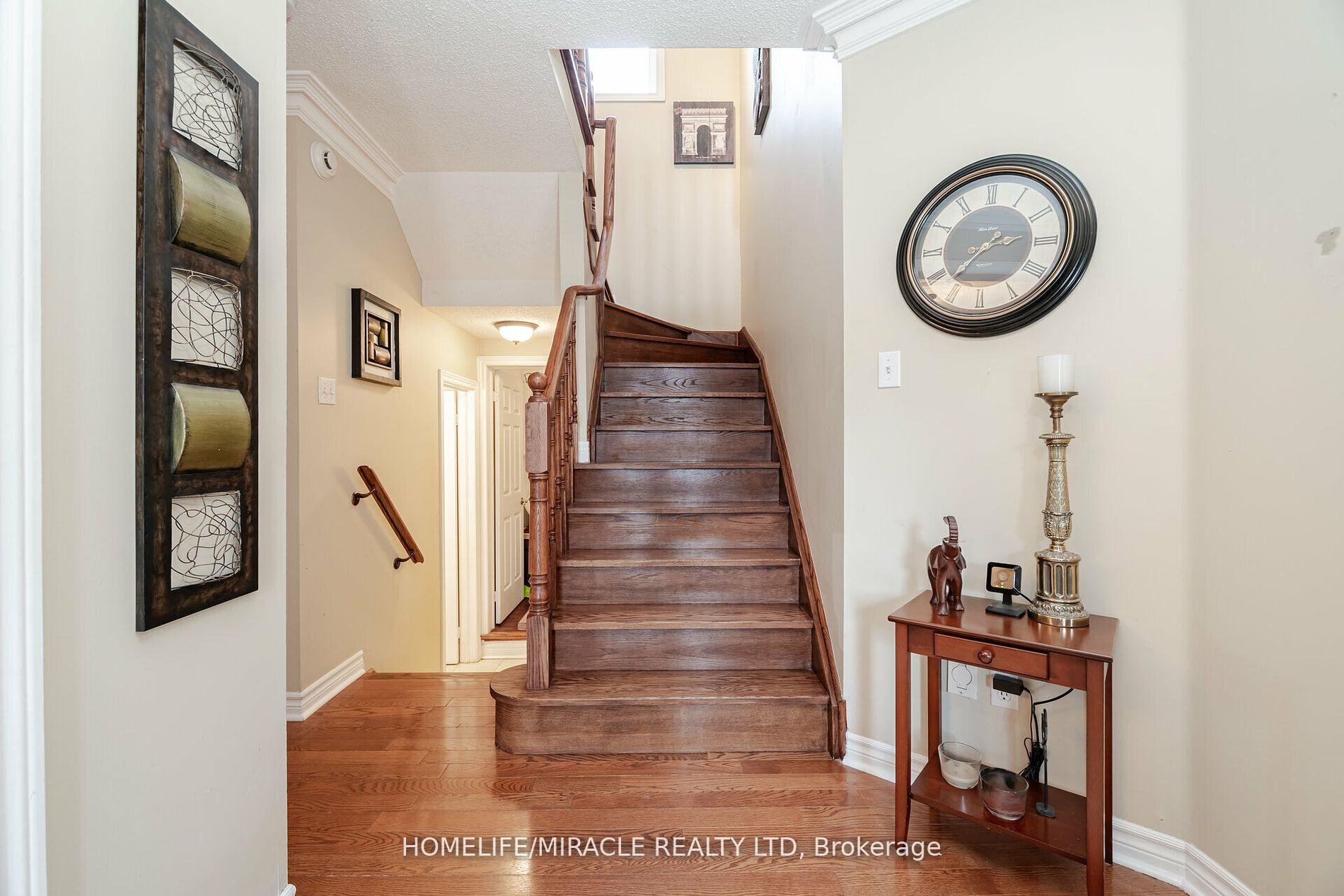 Photo 21 of 129 Van Scott Drive, Brampton, Northwest Sandalwood Parkway — HOMEH