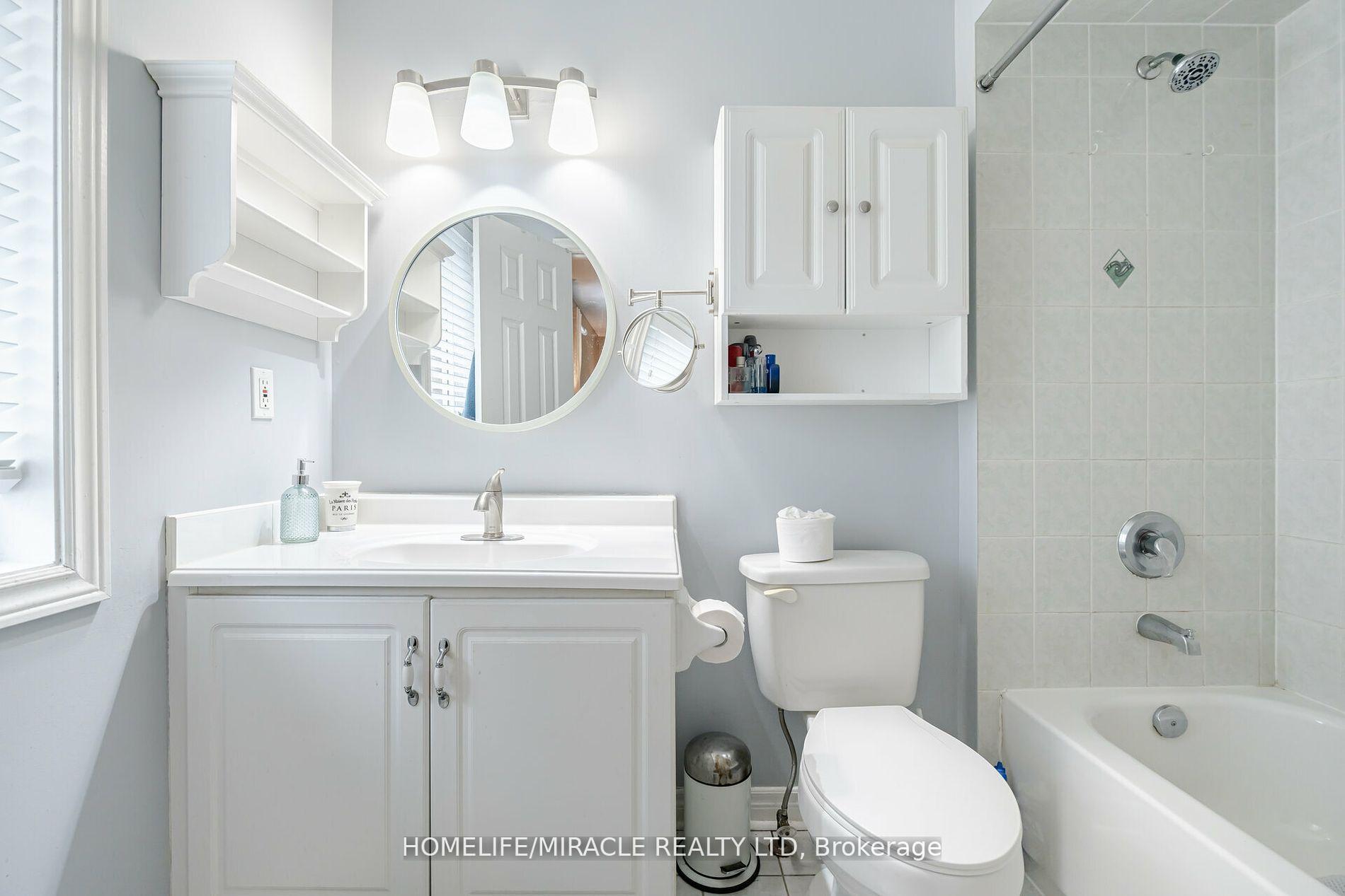 Photo 25 of 129 Van Scott Drive, Brampton, Northwest Sandalwood Parkway — HOMEH