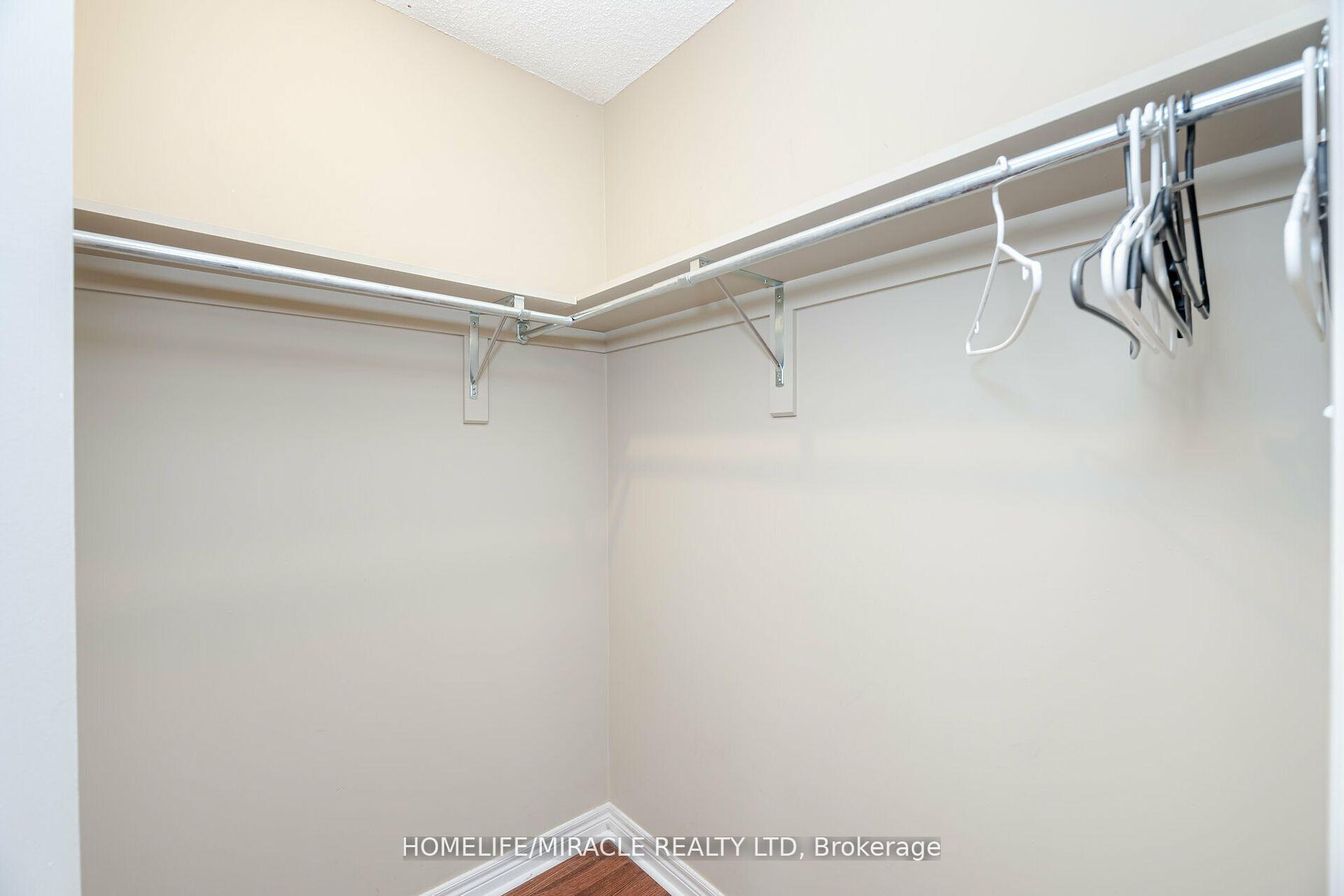 Photo 26 of 129 Van Scott Drive, Brampton, Northwest Sandalwood Parkway — HOMEH
