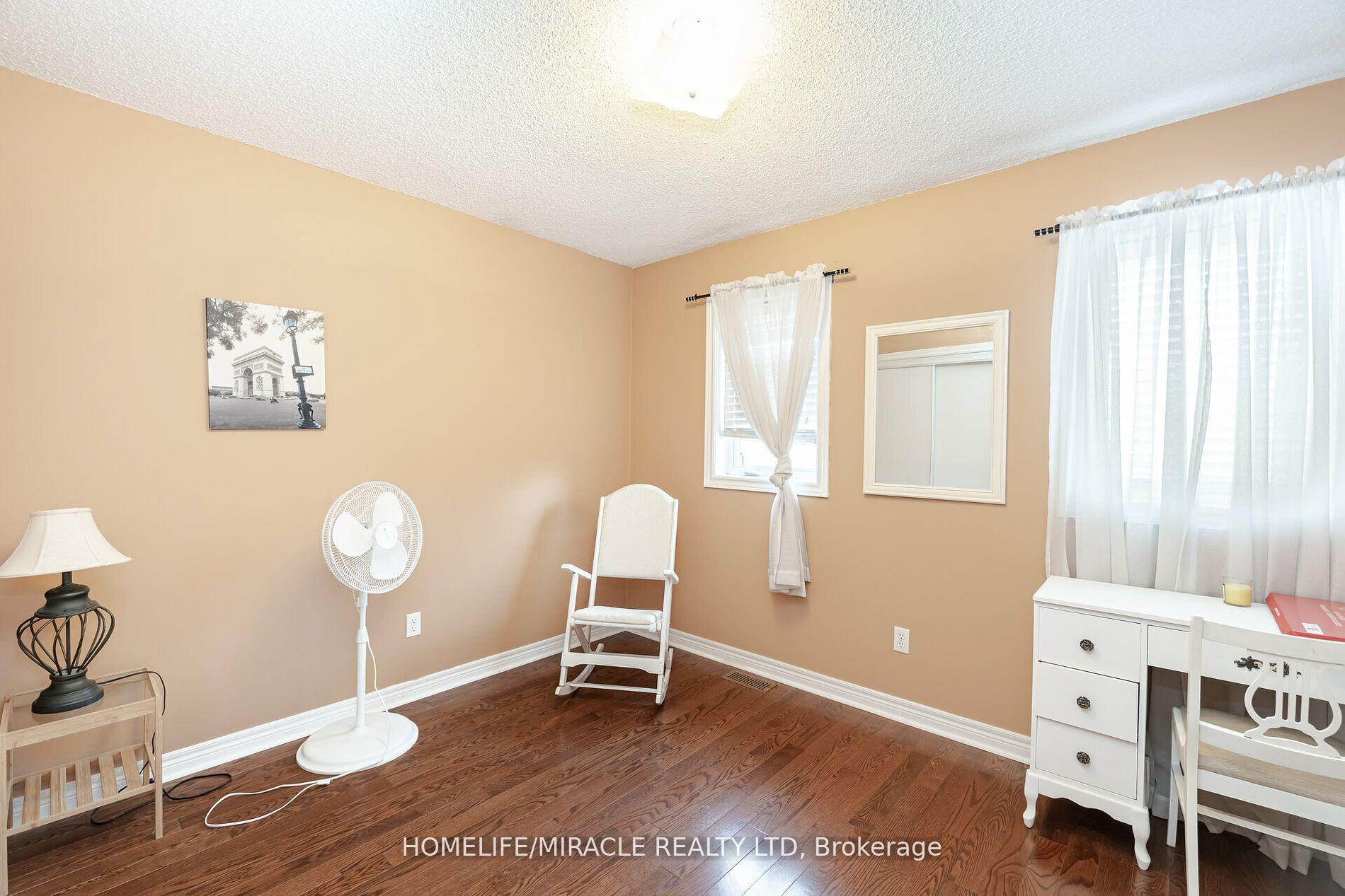 Photo 31 of 129 Van Scott Drive, Brampton, Northwest Sandalwood Parkway — HOMEH