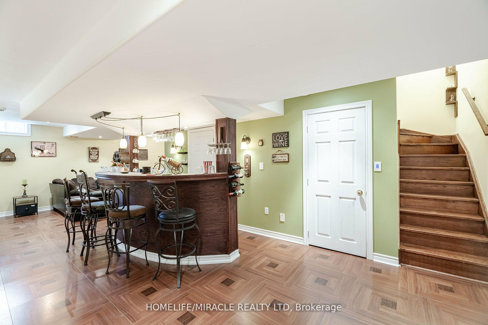 Photo 35 of 129 Van Scott Drive, Brampton, Northwest Sandalwood Parkway — HOMEH