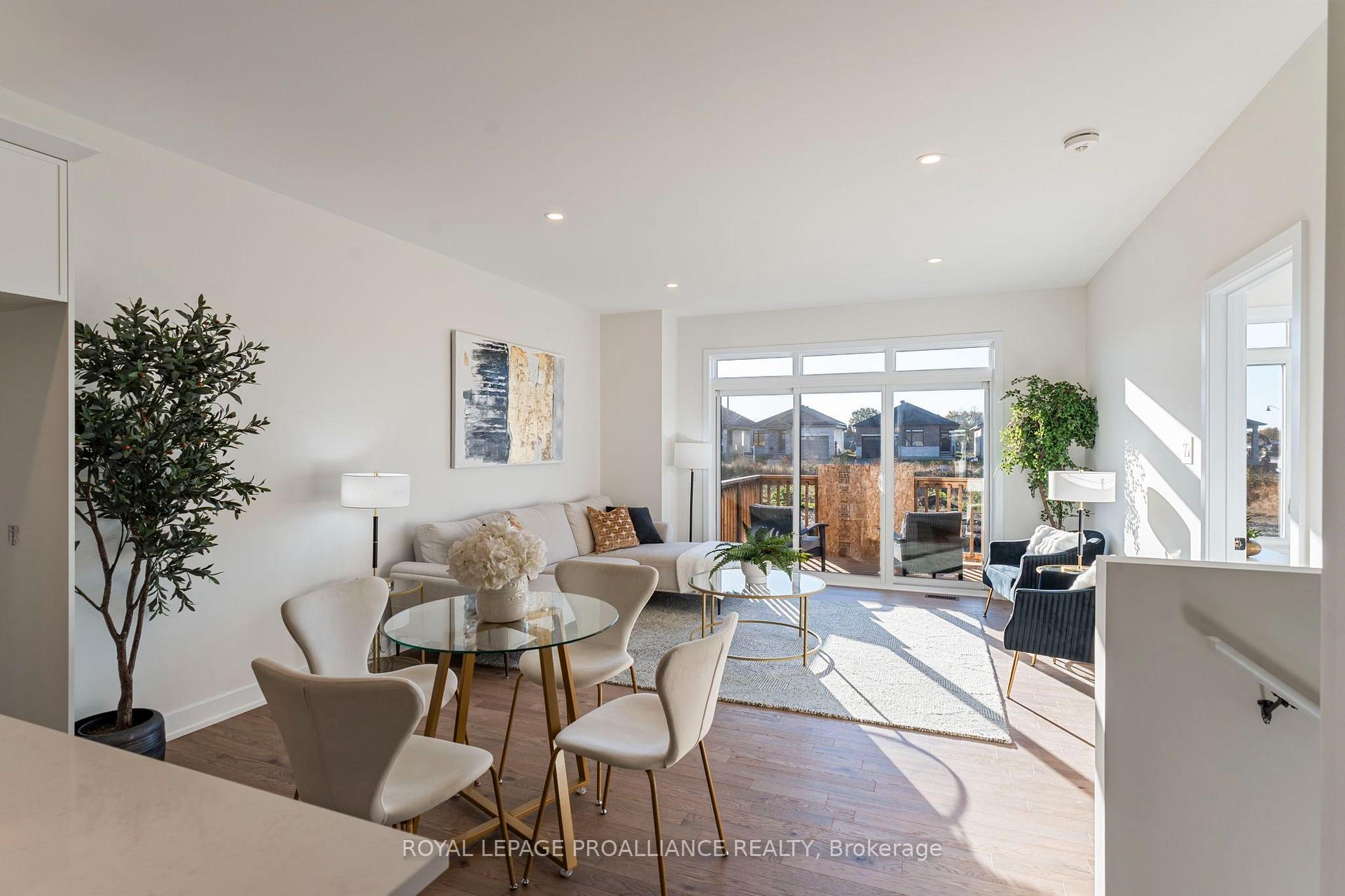 Photo 14 of 1042 Turner Drive, Brockville, Brockville — HOMEH