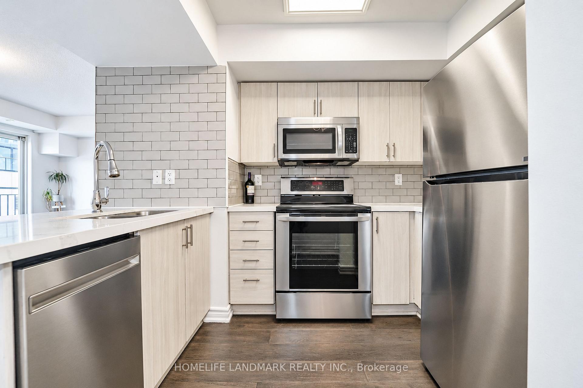 Photo 3 of Unit 714, 10 Laidlaw Street, Toronto, South Parkdale — HOMEH