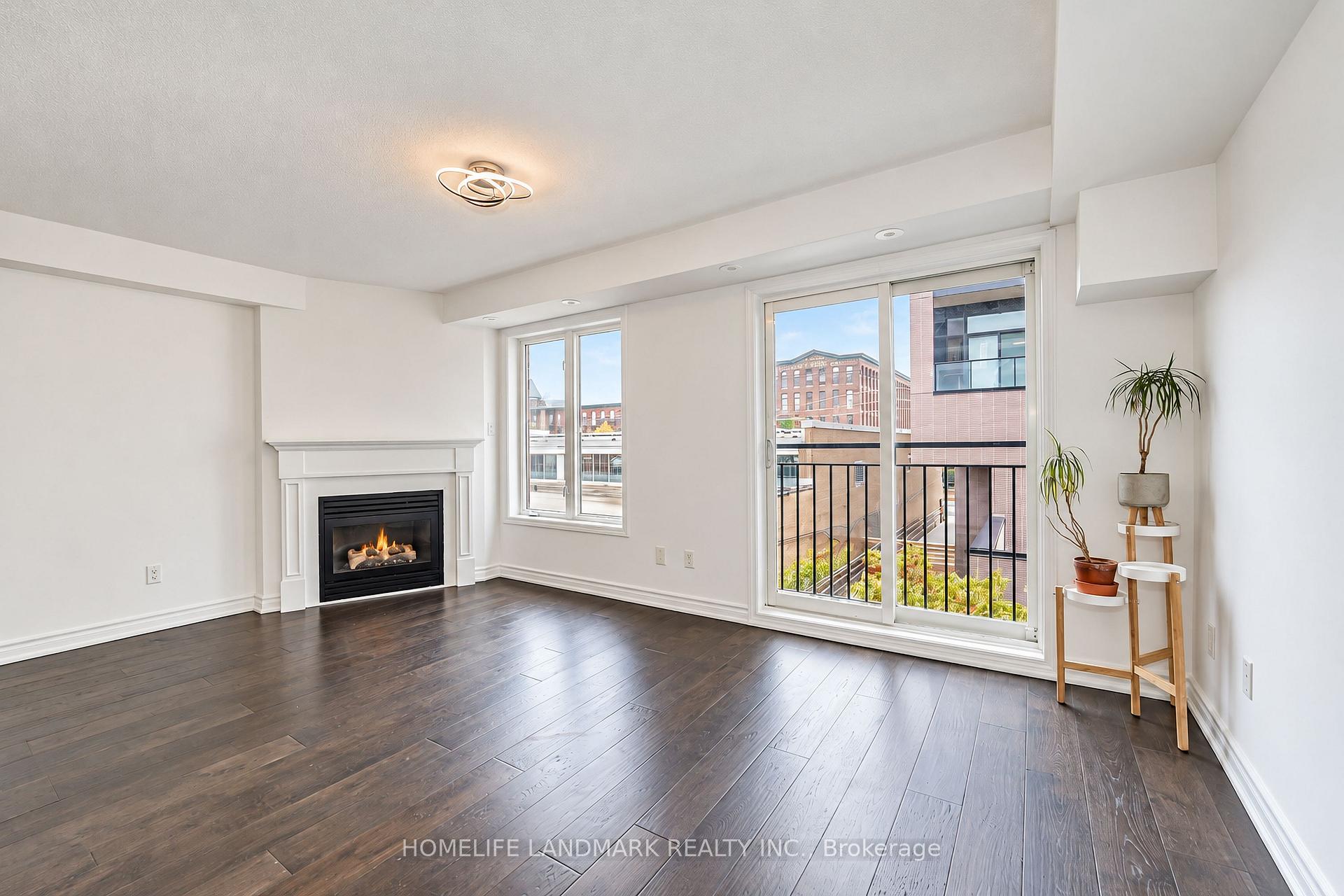 Photo 5 of Unit 714, 10 Laidlaw Street, Toronto, South Parkdale — HOMEH