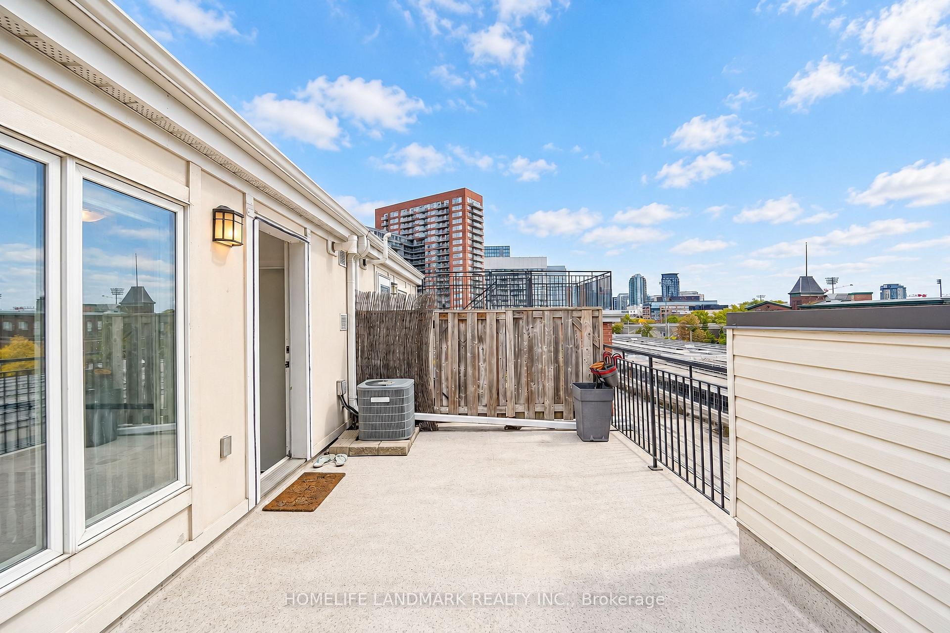 Photo 18 of Unit 714, 10 Laidlaw Street, Toronto, South Parkdale — HOMEH