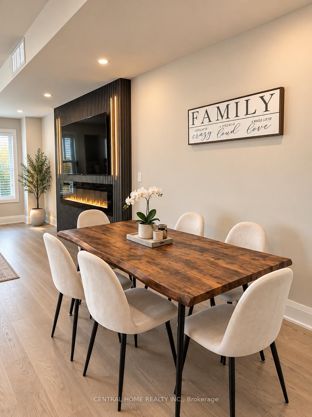 Photo 5 of 2948 Elgin Mills Road E, Markham, Victoria Square — HOMEH