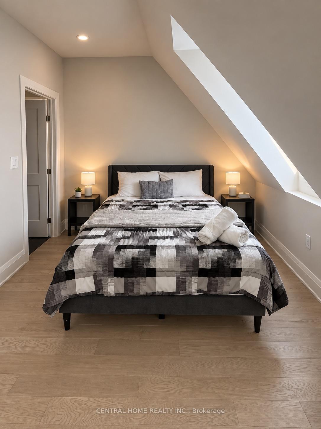 Photo 21 of 2948 Elgin Mills Road E, Markham, Victoria Square — HOMEH