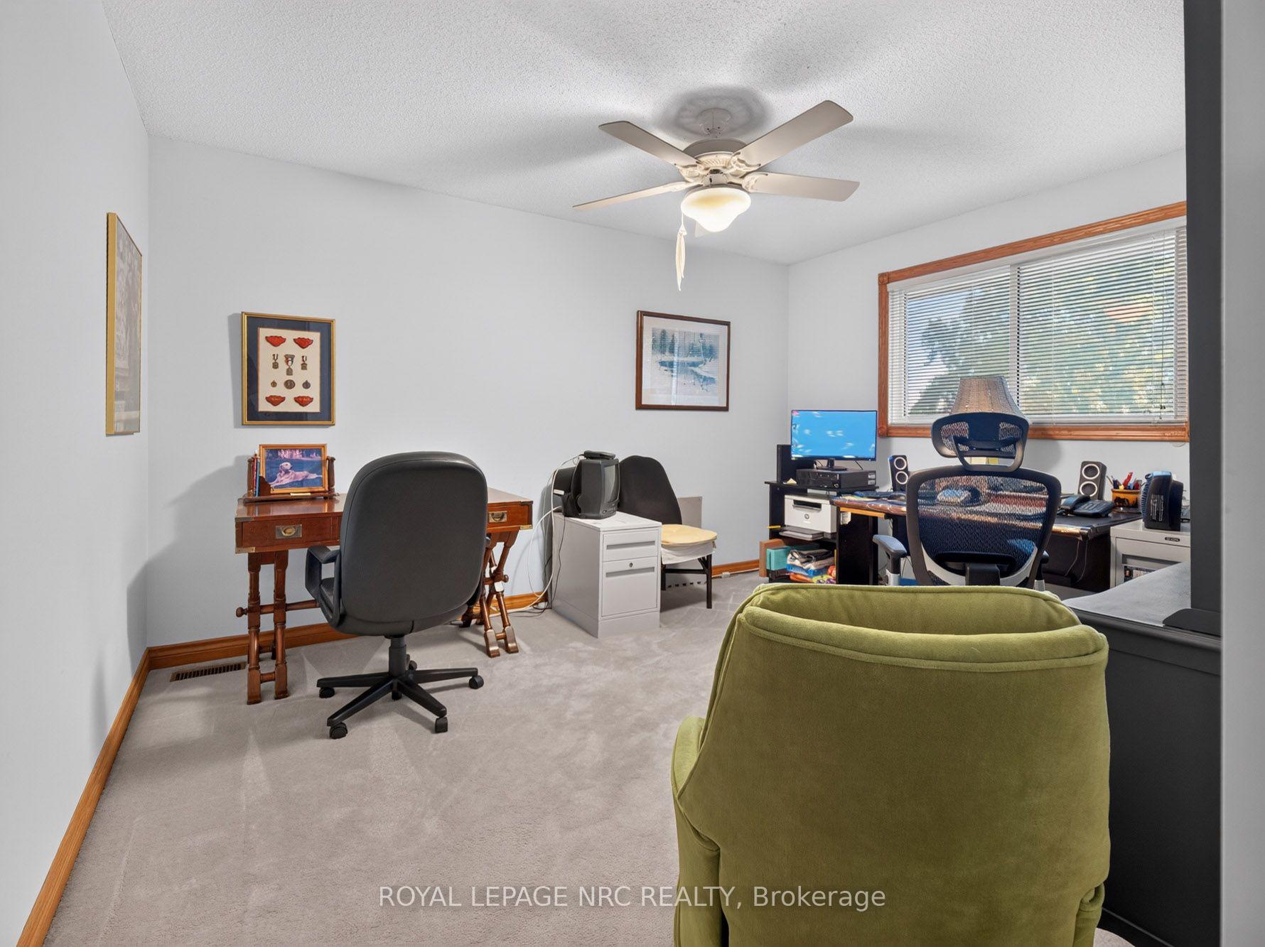 Photo 27 of 43 Farmington Drive, St. Catharines, Grapeview — HOMEH