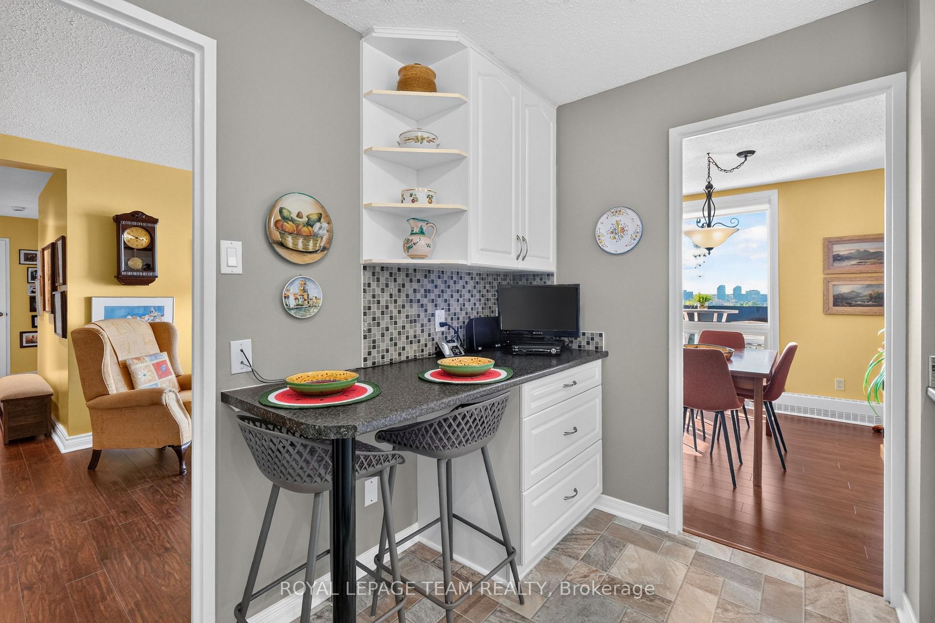 Photo 22 of Unit 1016, 1505 Baseline Road, Ottawa, Copeland Park — HOMEH