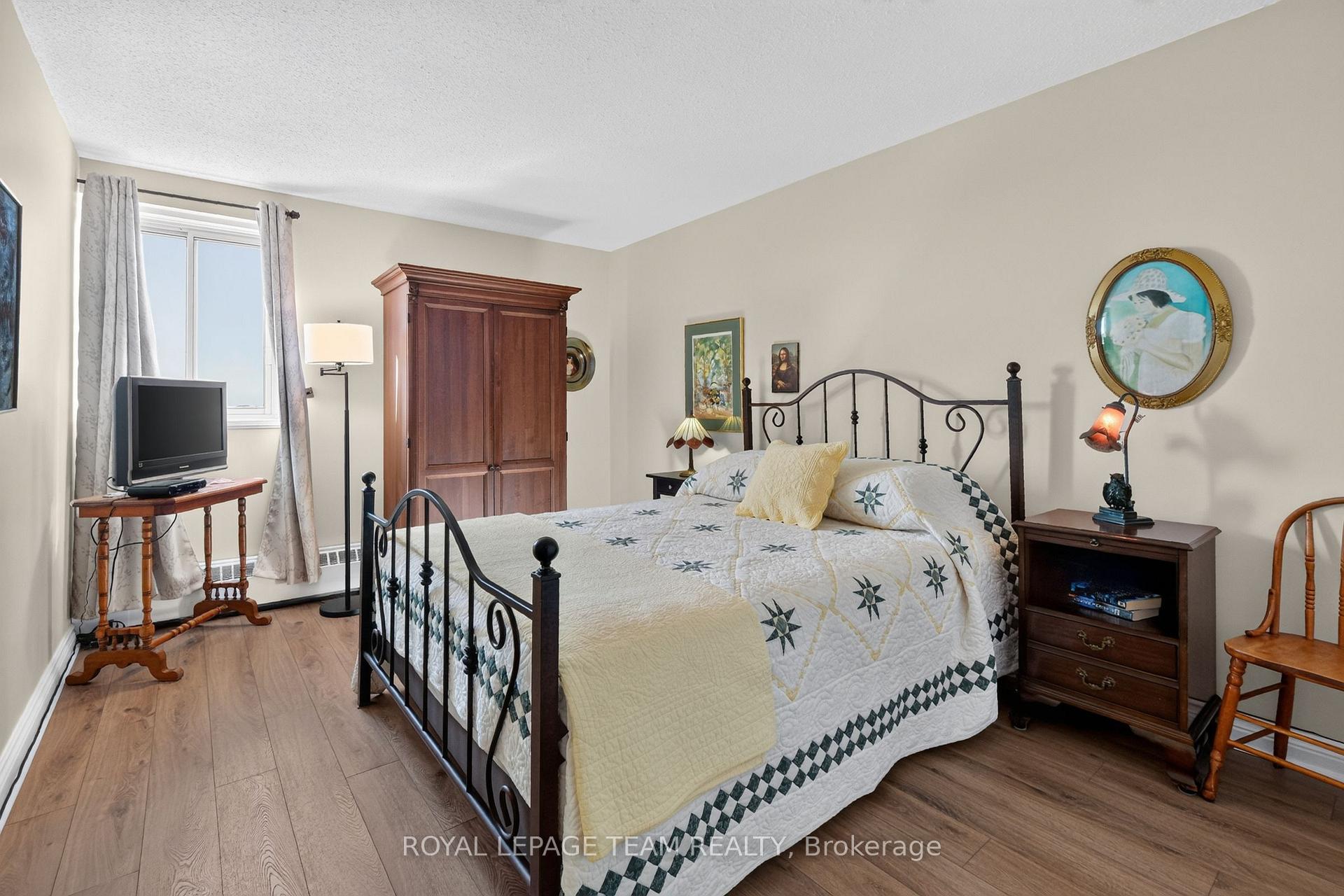 Photo 24 of Unit 1016, 1505 Baseline Road, Ottawa, Copeland Park — HOMEH