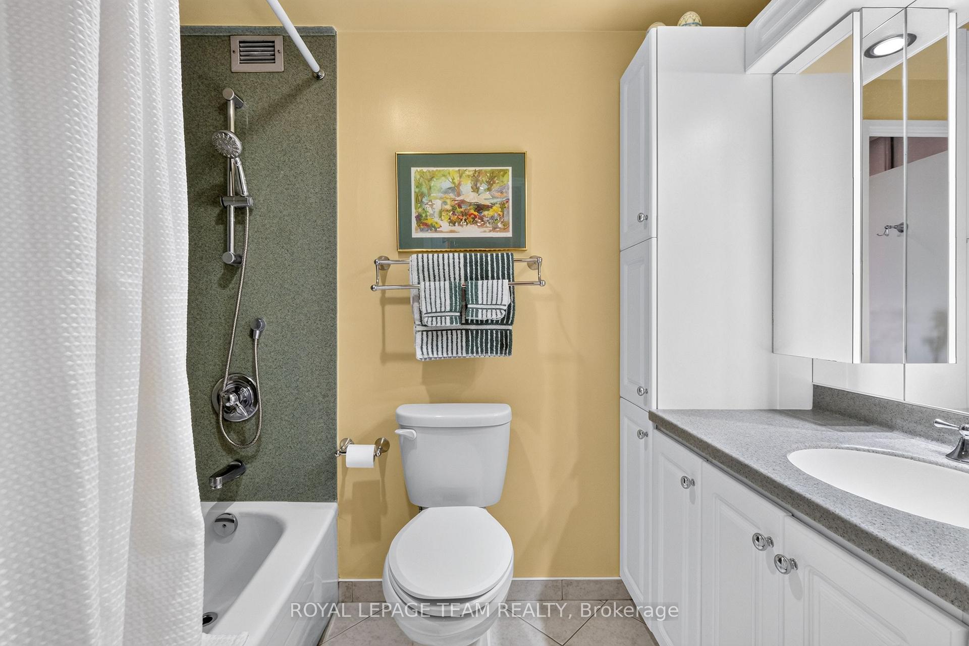 Photo 31 of Unit 1016, 1505 Baseline Road, Ottawa, Copeland Park — HOMEH
