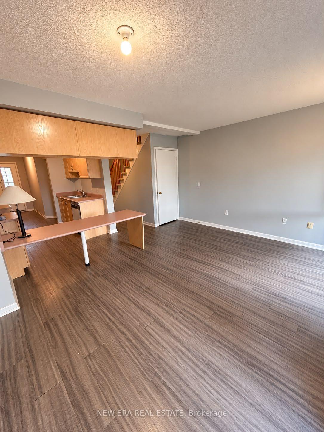 Photo 6 of Unit 37, 2088 Leanne Boulevard, Mississauga, Sheridan — HOMEH
