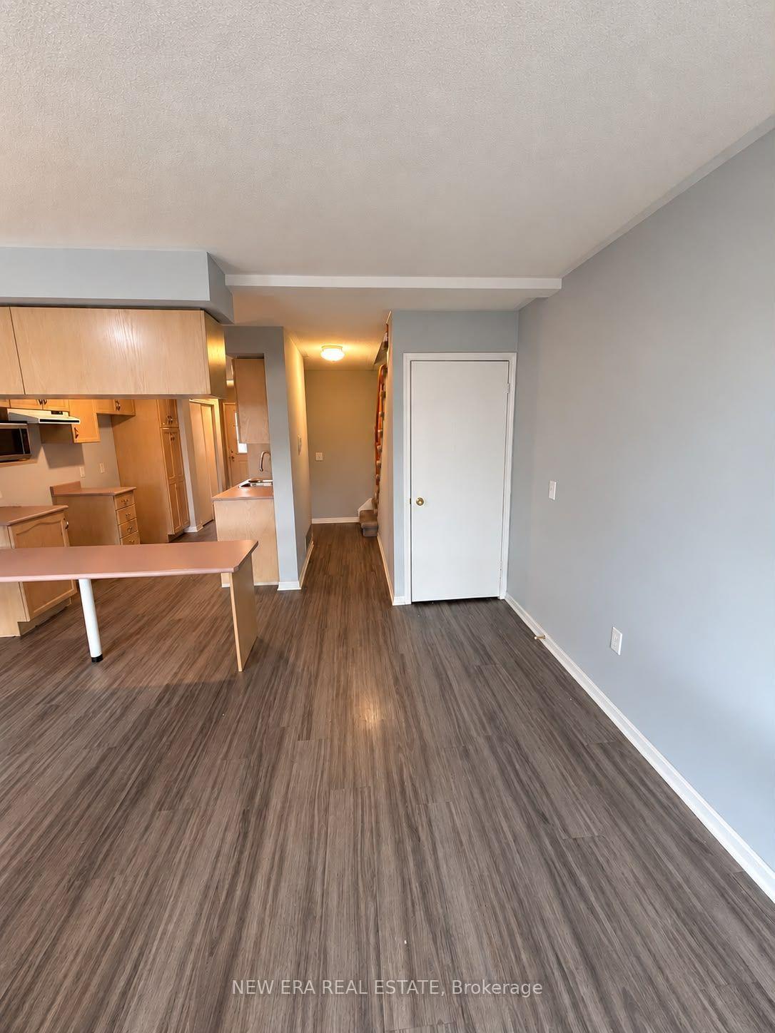 Photo 8 of Unit 37, 2088 Leanne Boulevard, Mississauga, Sheridan — HOMEH
