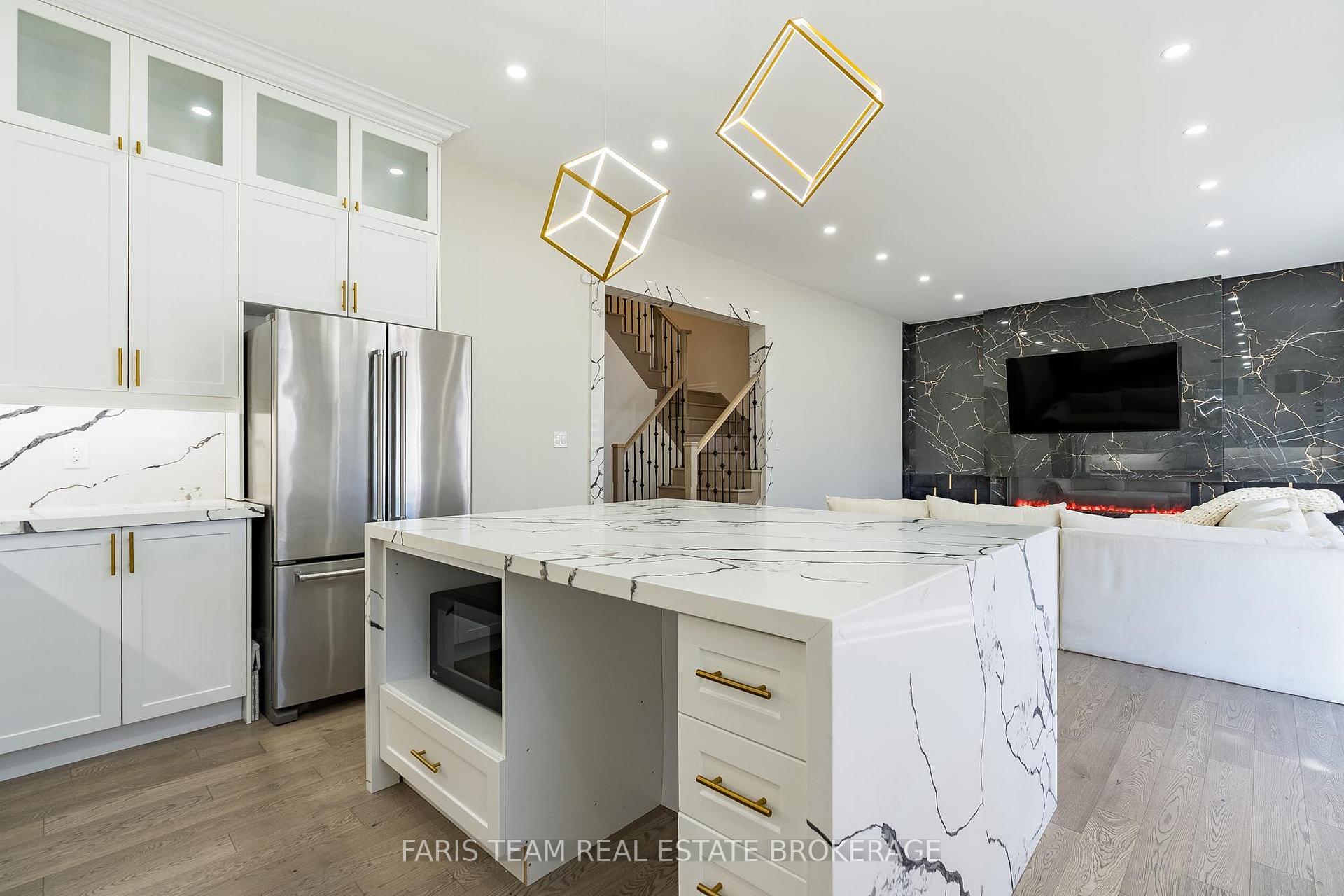 Photo 7 of 1410 Broderick Street, Innisfil, Rural Innisfil — HOMEH