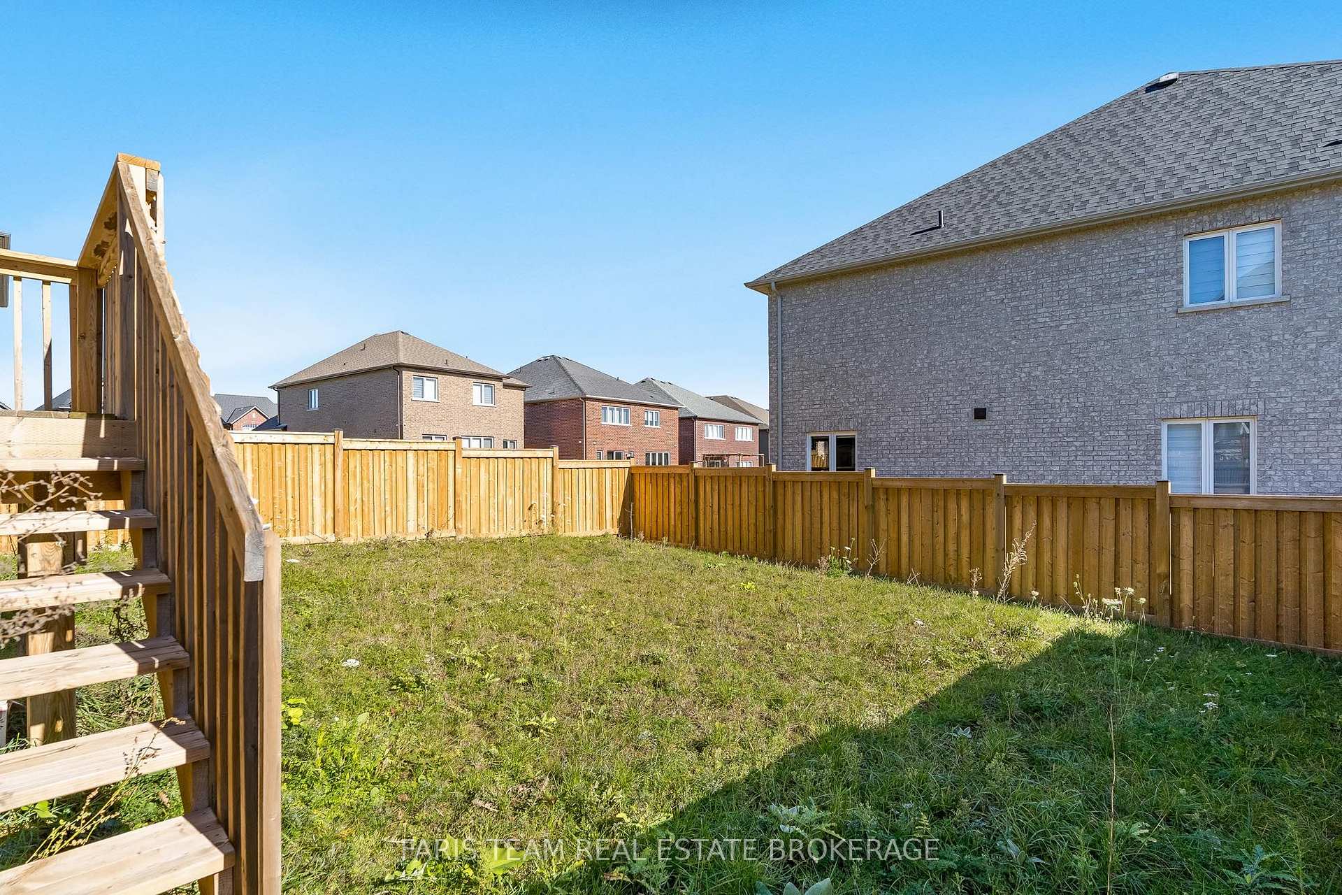 Photo 26 of 1410 Broderick Street, Innisfil, Rural Innisfil — HOMEH
