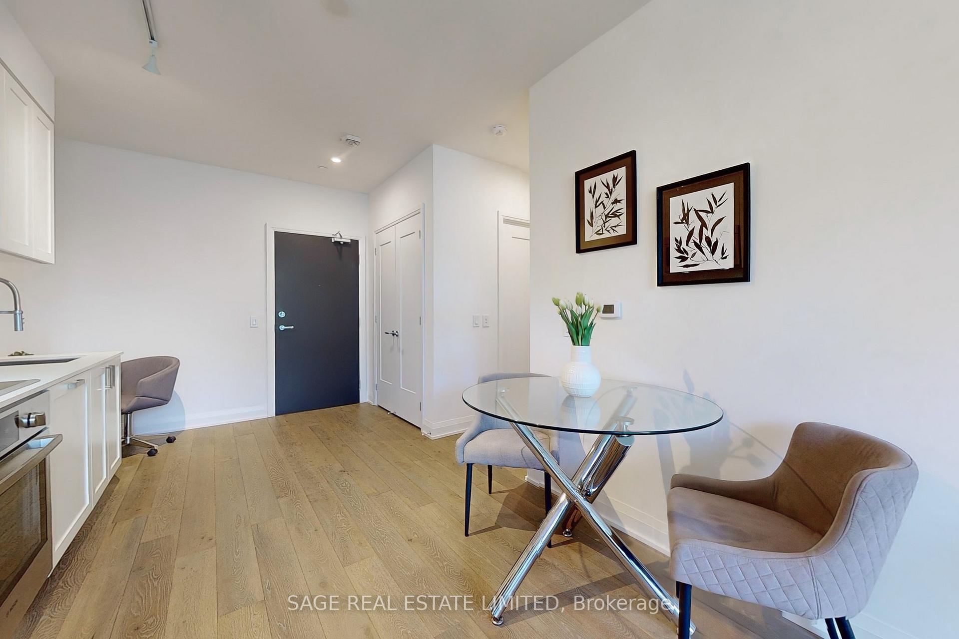 Photo 7 of Unit 113, 293 The Kingsway, Etobicoke, Edenbridge-Humber Valley — HOMEH