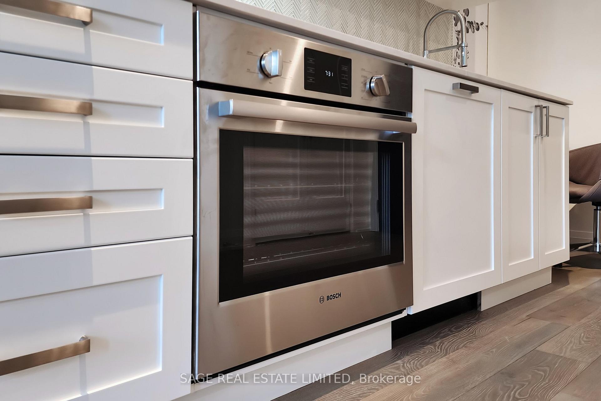 Photo 16 of Unit 113, 293 The Kingsway, Etobicoke, Edenbridge-Humber Valley — HOMEH