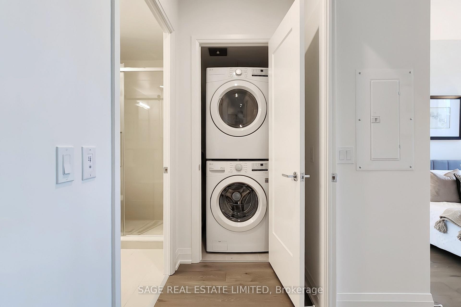 Photo 23 of Unit 113, 293 The Kingsway, Etobicoke, Edenbridge-Humber Valley — HOMEH