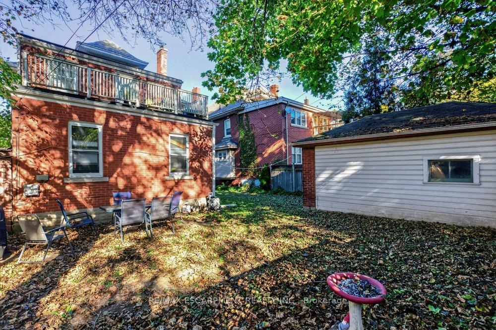 Photo 9 of 194 Delaware Avenue, Hamilton, St. Clair — HOMEH