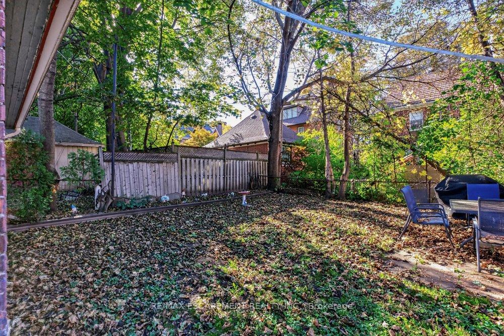 Photo 11 of 194 Delaware Avenue, Hamilton, St. Clair — HOMEH