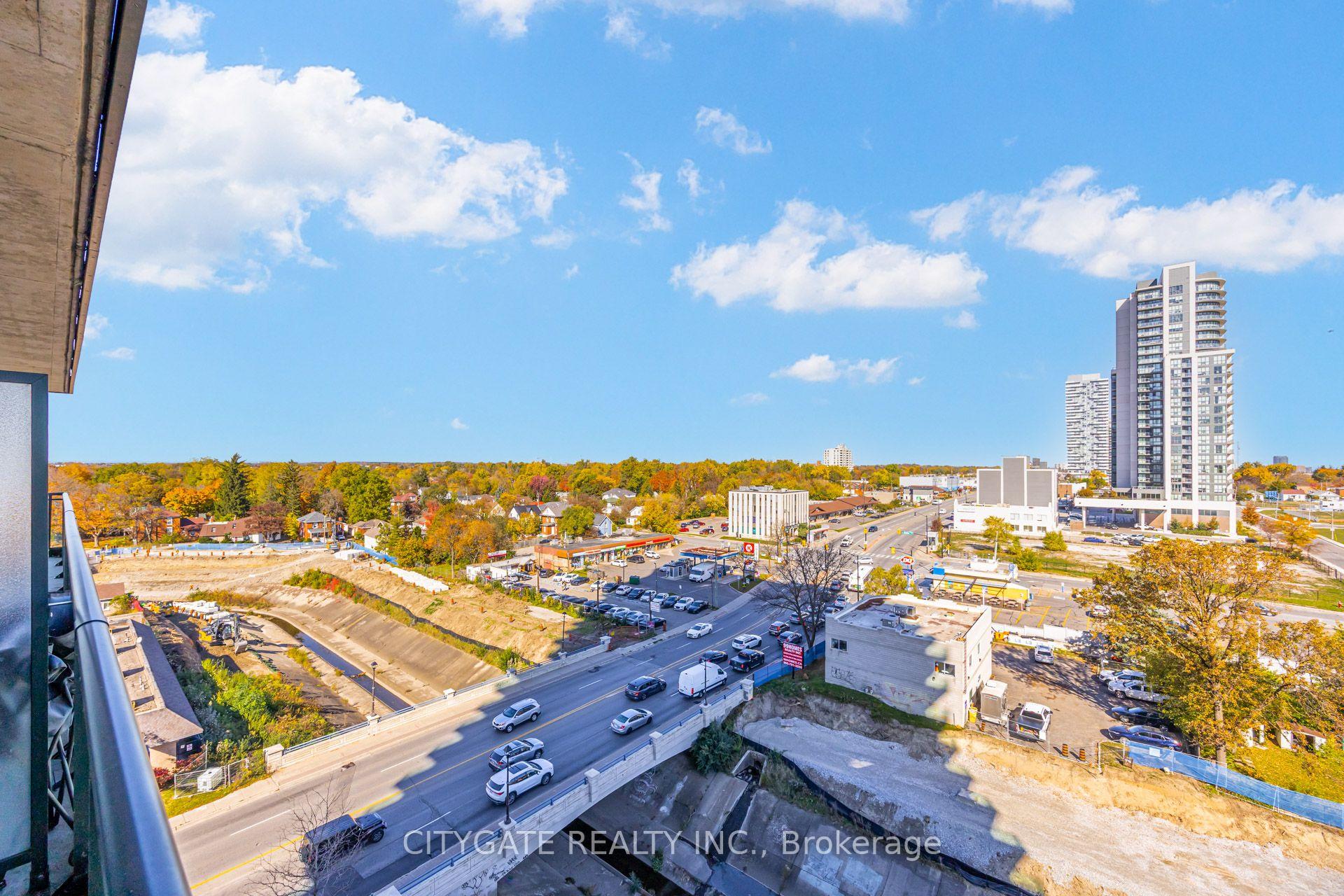 Photo 19 of Unit 809, 100 John Street, Brampton, Downtown Brampton — HOMEH