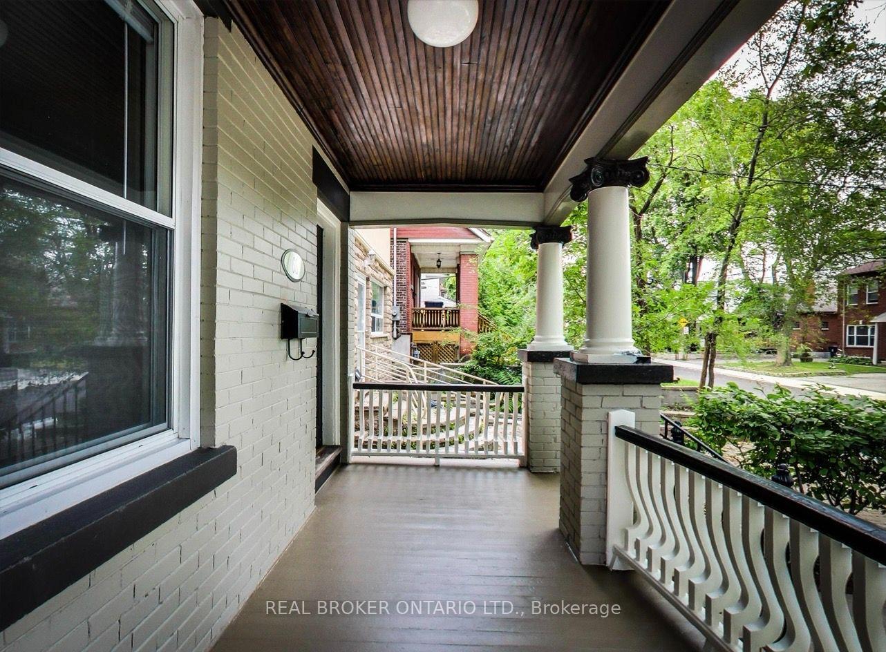 Photo 2 of Unit Upper, 68 Redwood Avenue, Toronto, Greenwood-Coxwell — HOMEH