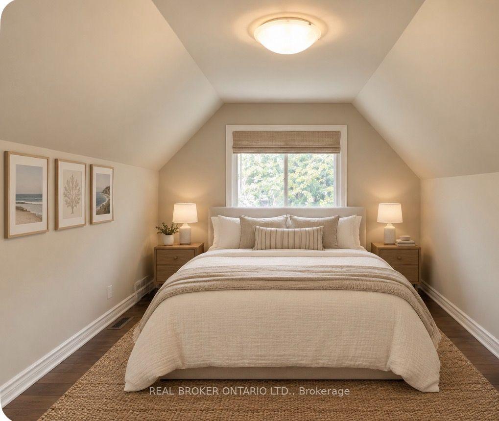 Photo 20 of Unit Upper, 68 Redwood Avenue, Toronto, Greenwood-Coxwell — HOMEH