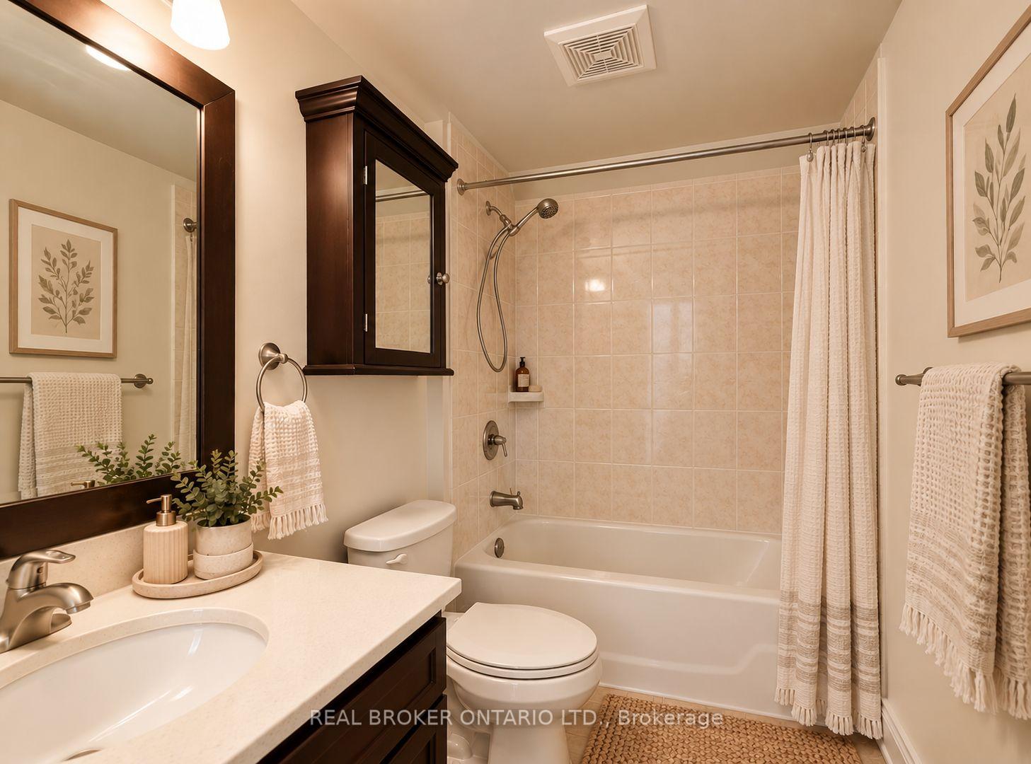 Photo 22 of Unit Upper, 68 Redwood Avenue, Toronto, Greenwood-Coxwell — HOMEH