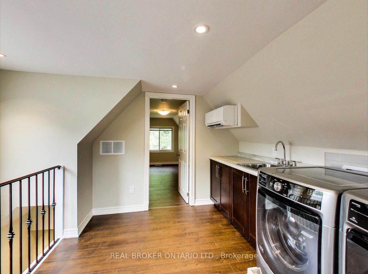 Photo 23 of Unit Upper, 68 Redwood Avenue, Toronto, Greenwood-Coxwell — HOMEH