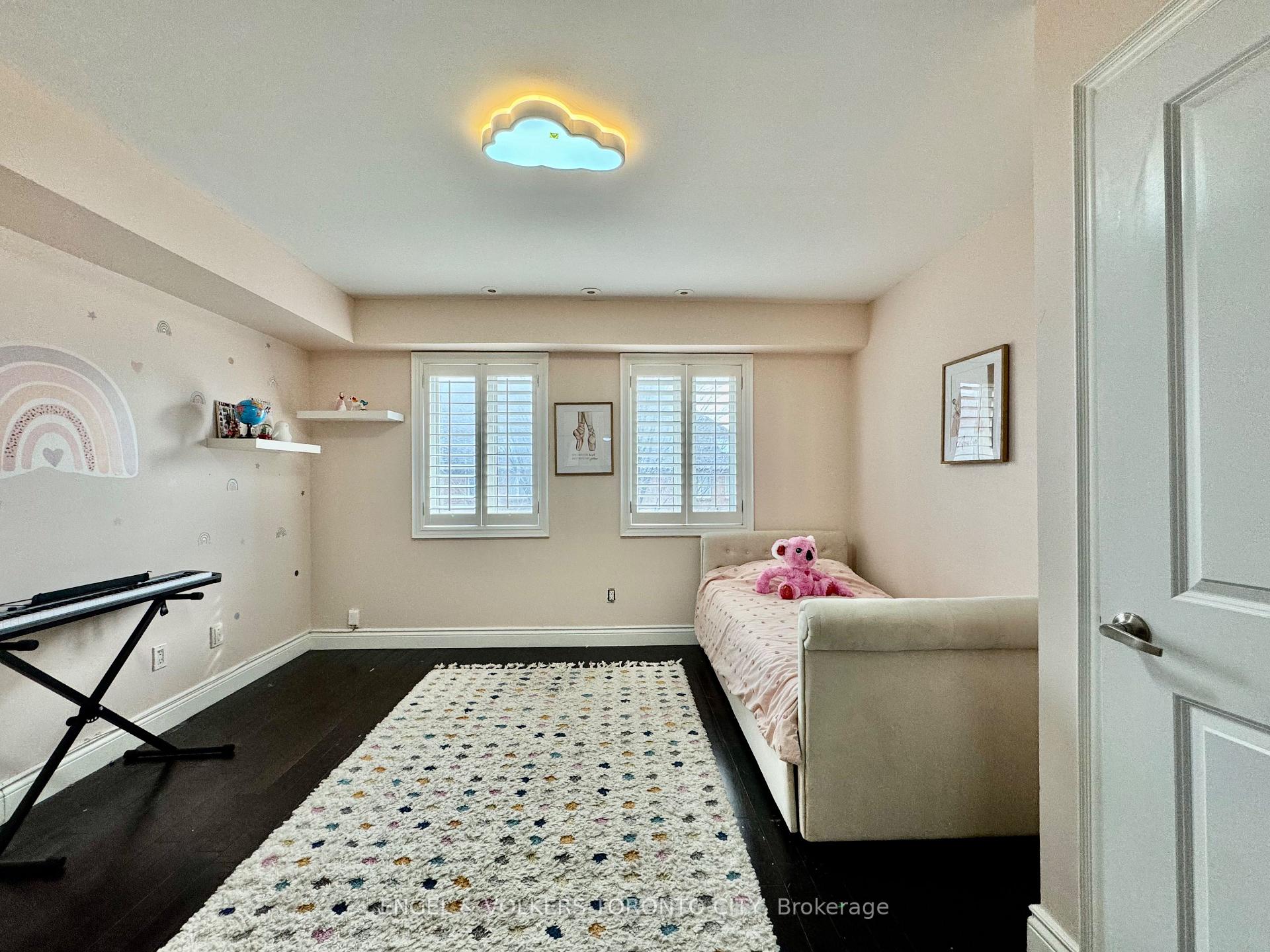 Photo 28 of 77 Ruby Lang Lane, Etobicoke, Mimico — HOMEH