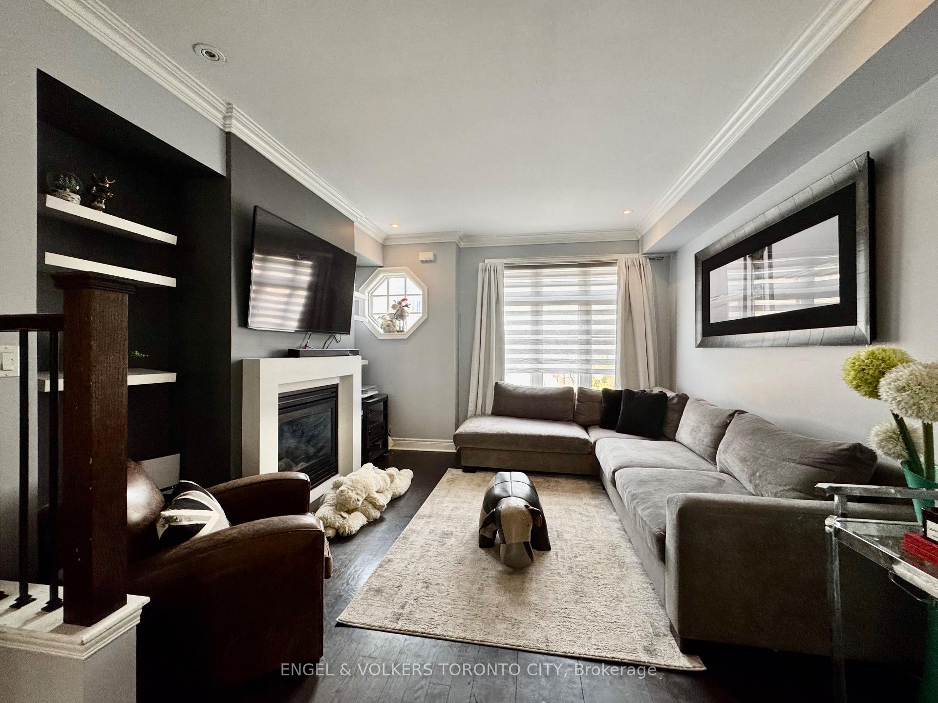 Photo 33 of 77 Ruby Lang Lane, Etobicoke, Mimico — HOMEH