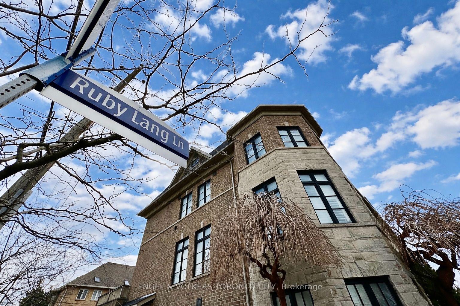 Photo 39 of 77 Ruby Lang Lane, Etobicoke, Mimico — HOMEH
