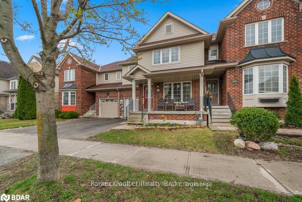 Photo 2 of 133 Thrushwood Drive, Barrie, 400 West — HOMEH