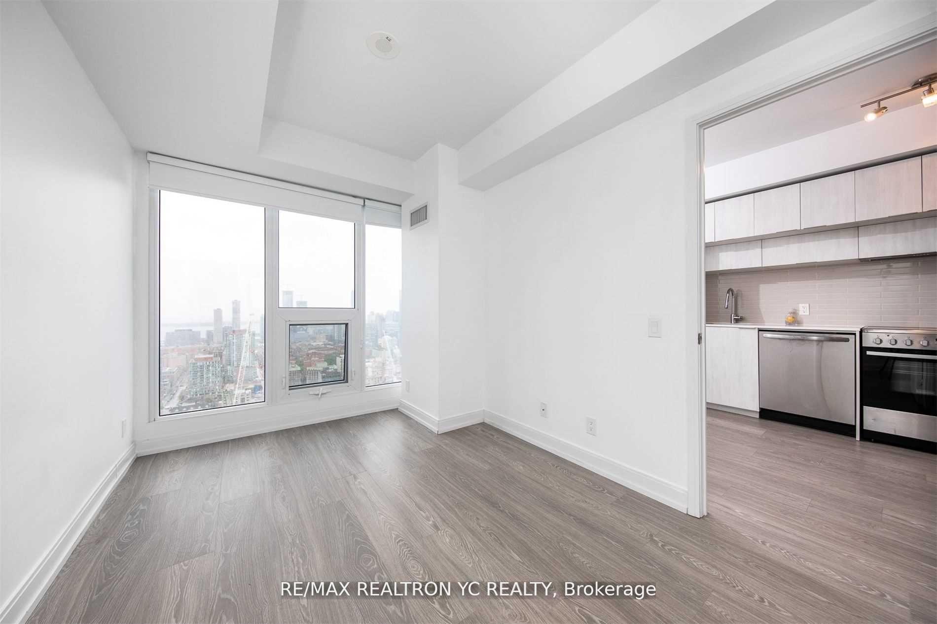 Photo 10 of Unit 4007, 181 Dundas Street E, Toronto, Moss Park — HOMEH