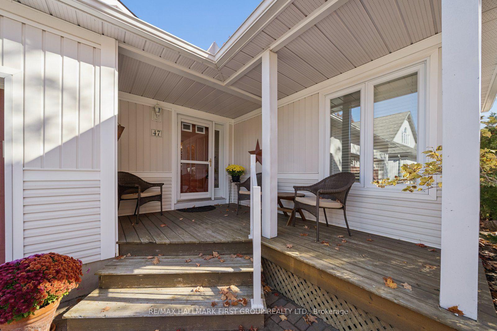 Photo 2 of 47 Springwood Crescent, Gravenhurst, Muskoka (S) — HOMEH