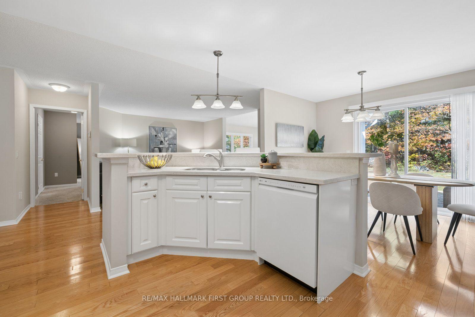 Photo 21 of 47 Springwood Crescent, Gravenhurst, Muskoka (S) — HOMEH