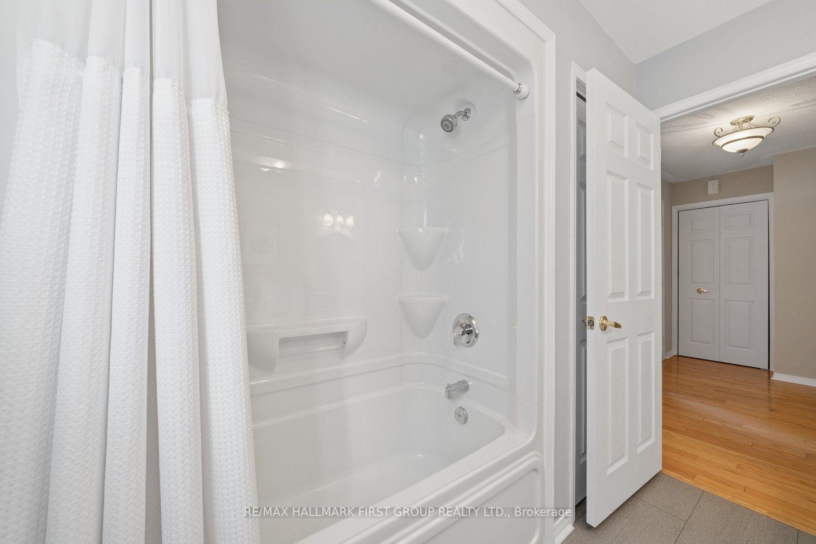 Photo 30 of 47 Springwood Crescent, Gravenhurst, Muskoka (S) — HOMEH