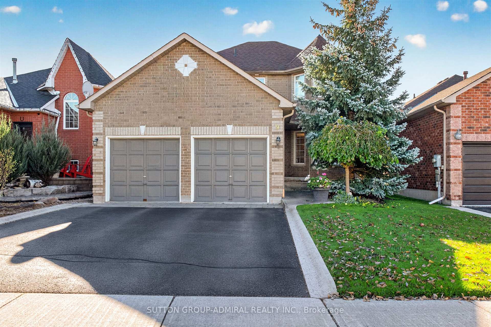 Photo 2 of 9 Patrick Drive, Barrie, Painswick South — HOMEH